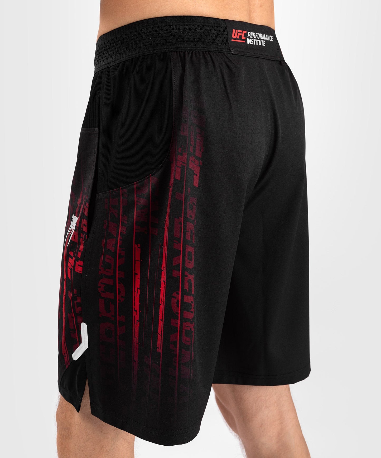 Men's UFC Venum Performance Institute 2.0 Short - Black/Red