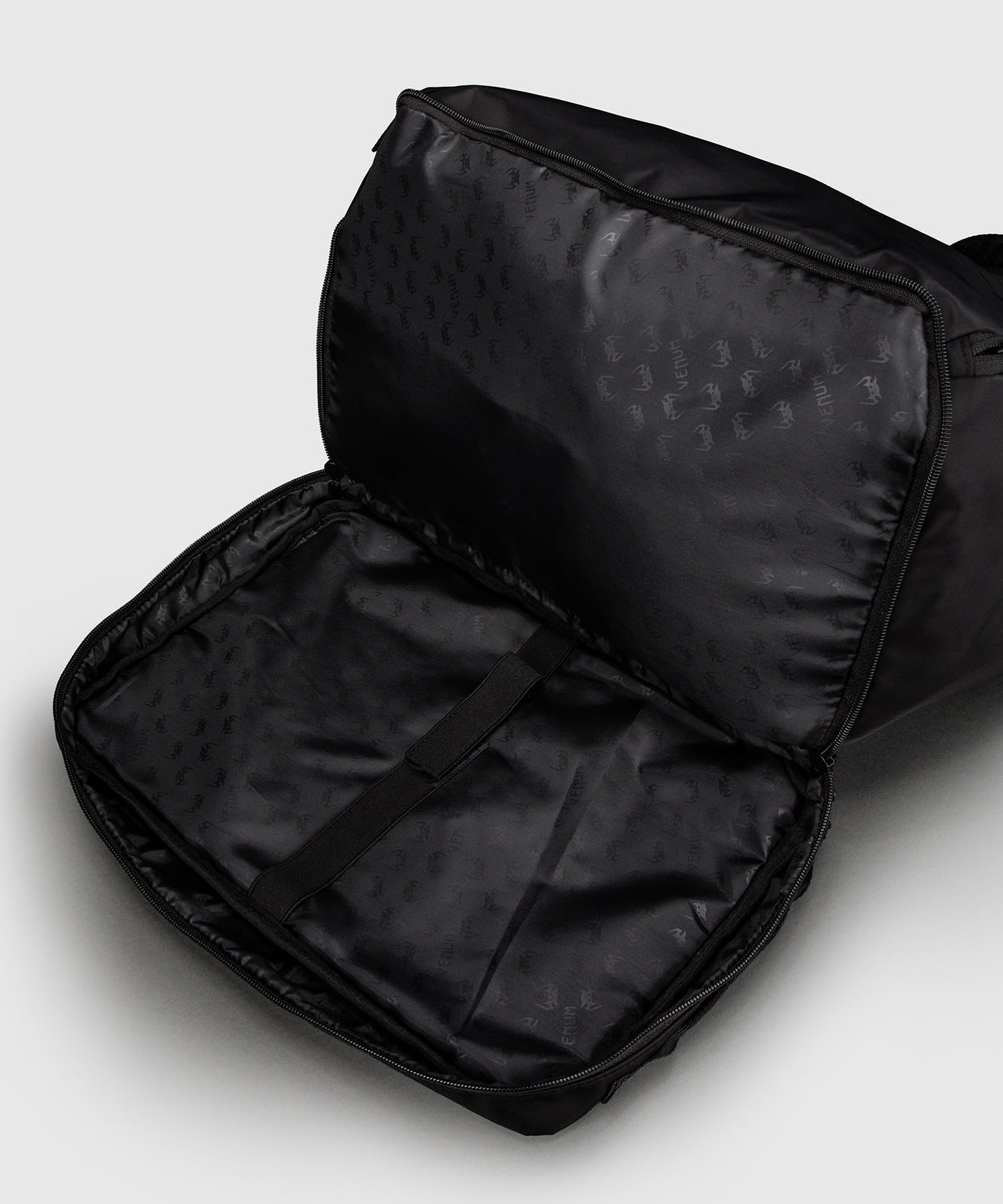 Venum Essential Sports Bags - Black
