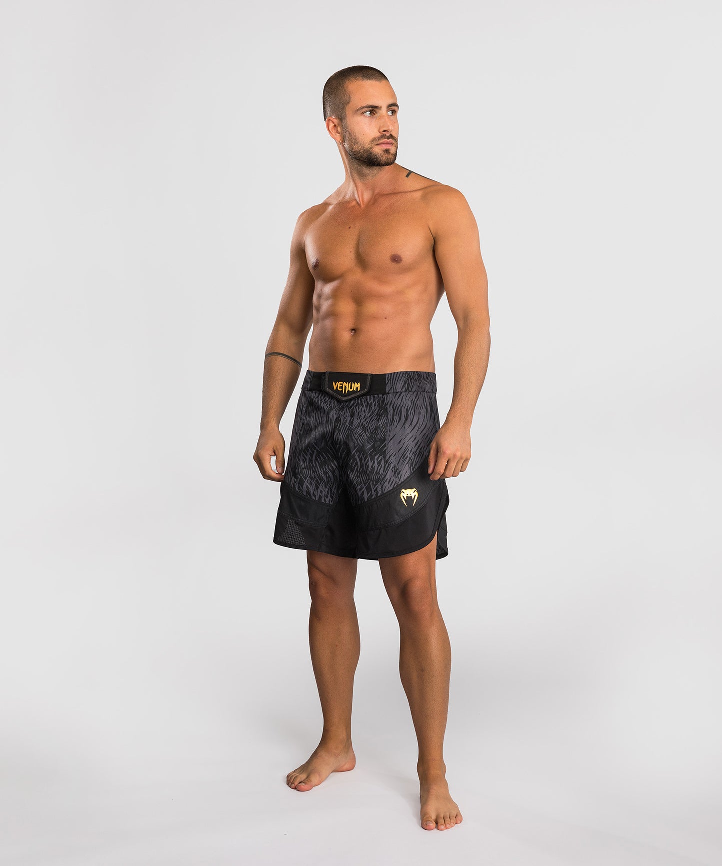 Venum x Chimaev Kampfshorts - Schwarz/Grau