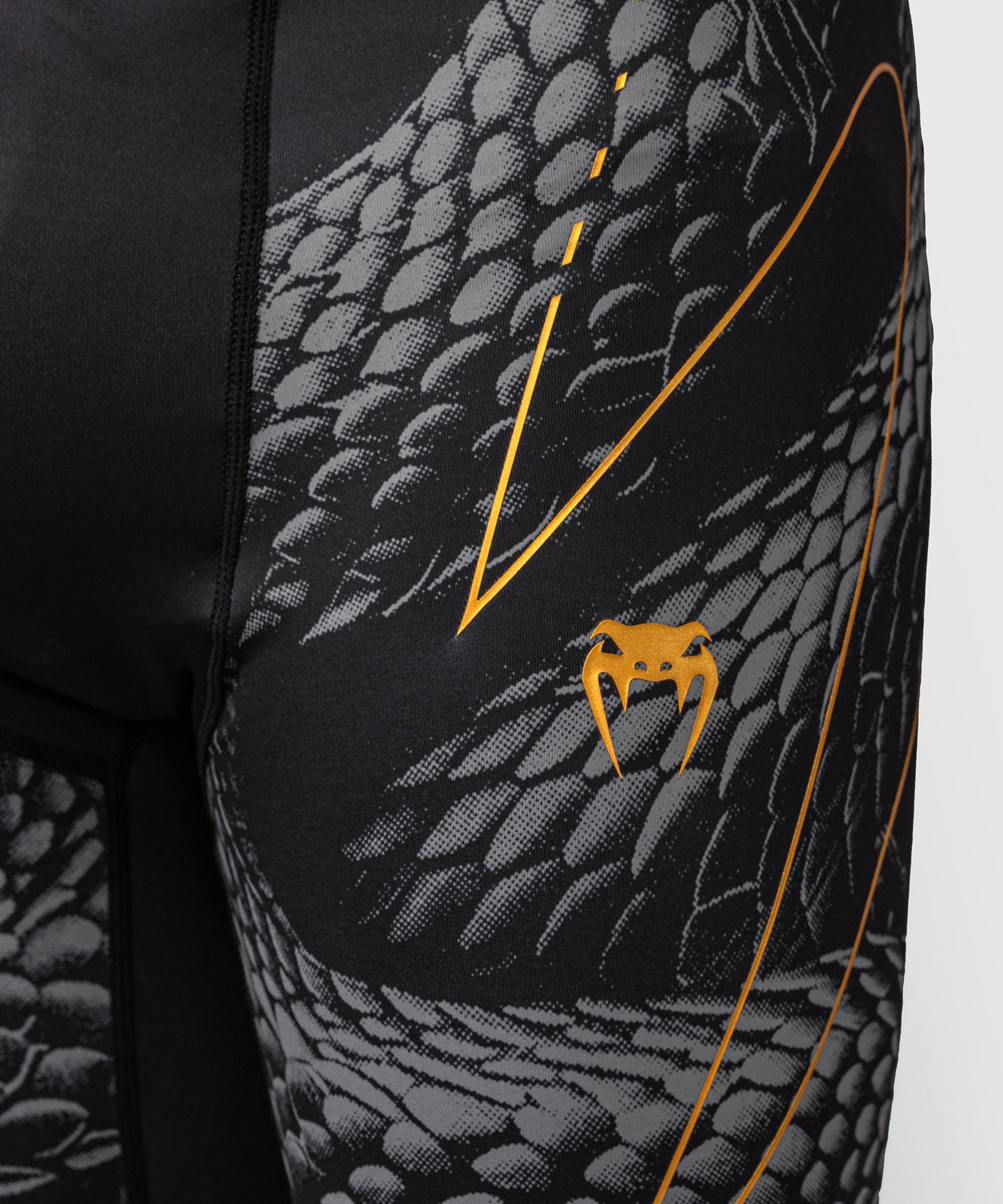 Venum Matupa Pantaloncini a Compressione - Nero/Grigio/Oro