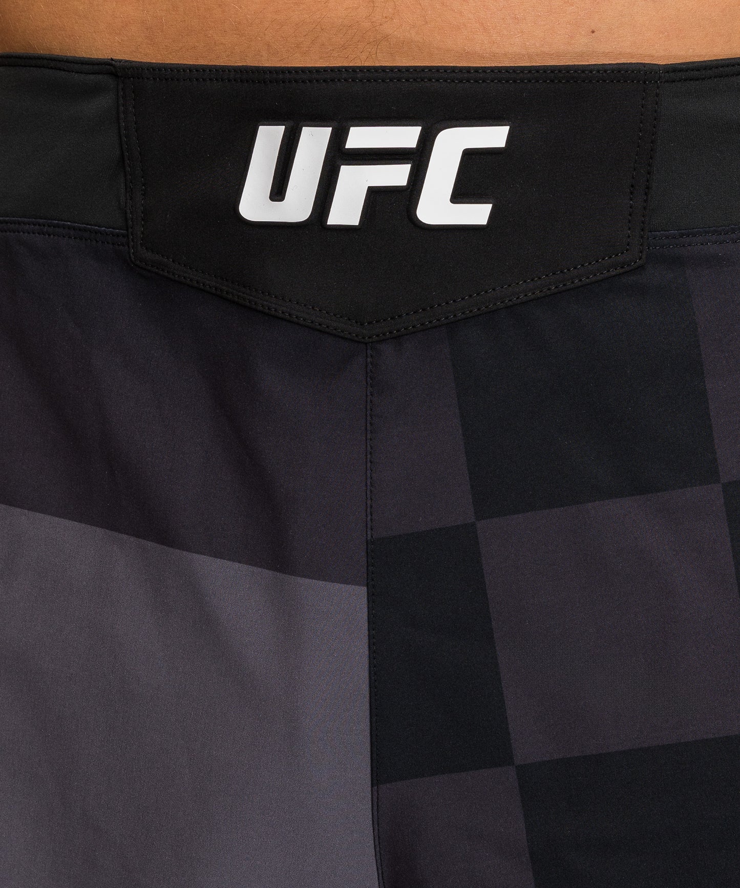 UFC Unrivaled by Venum Stipe Miocic Pantalones Cortos de Lucha Ajustados para Hombres - Negro