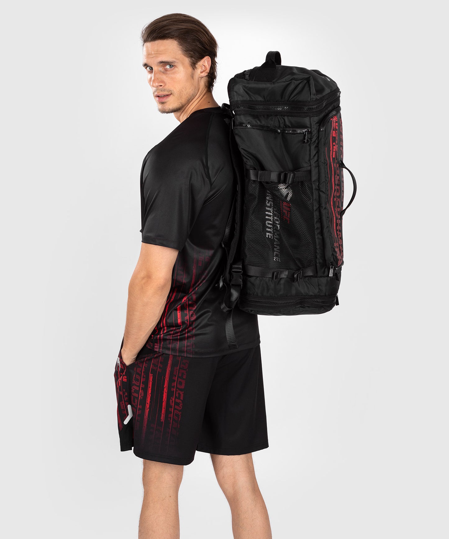Sac à dos UFC Venum Performance Institute 2.0 - Noir/Rouge