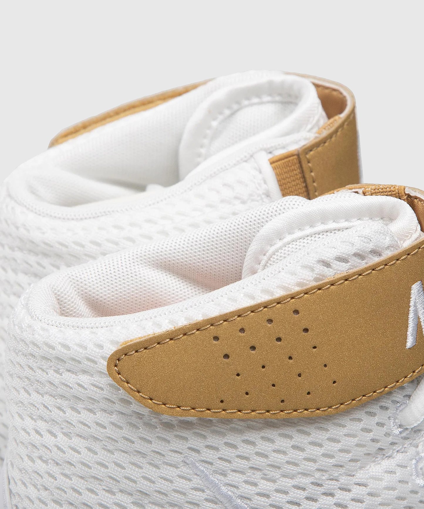 Nike Inflict 3 Wrestling Shoes - White/Gold