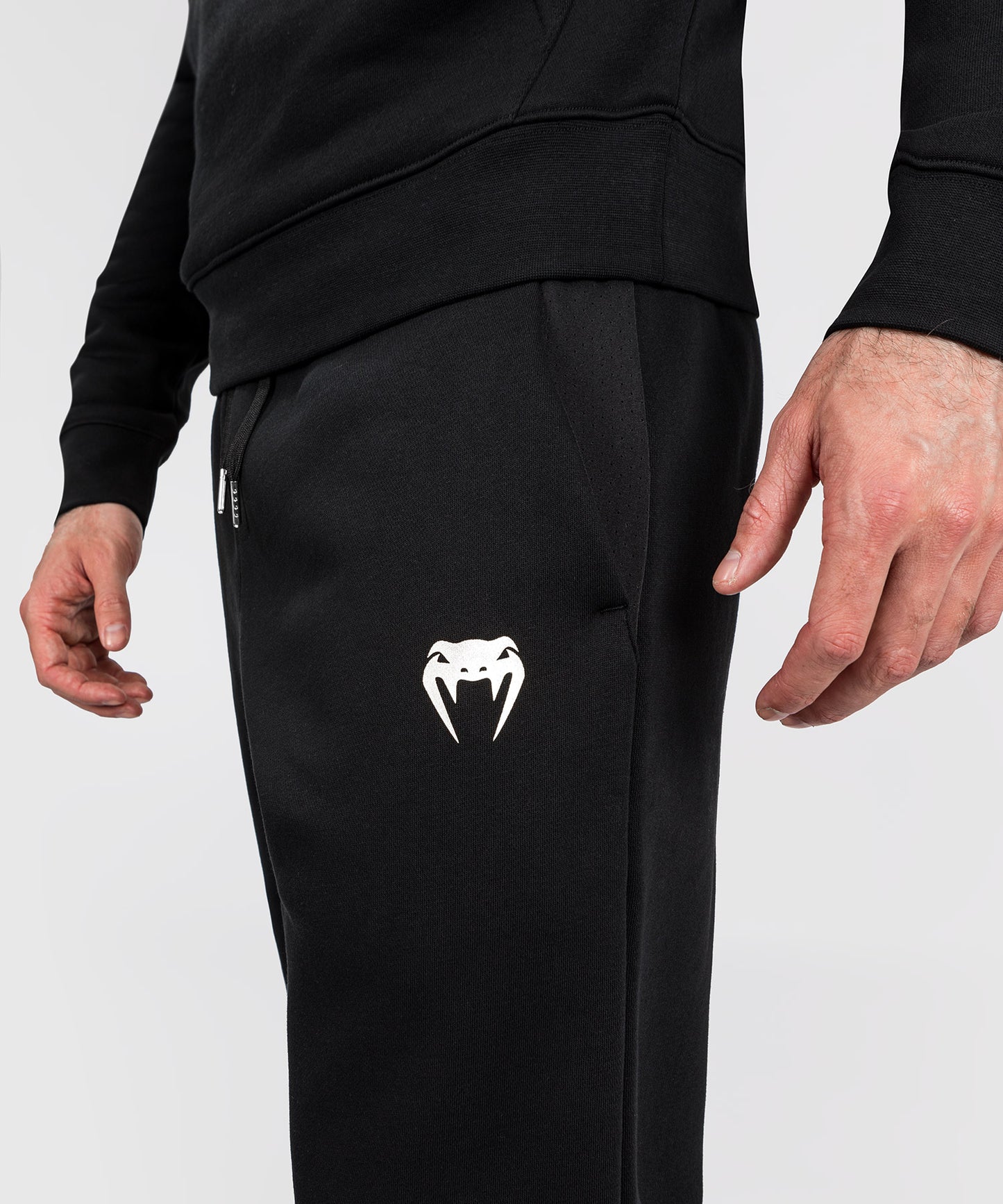 UFC Adrenaline by Venum Replica Herrenhose - Schwarz