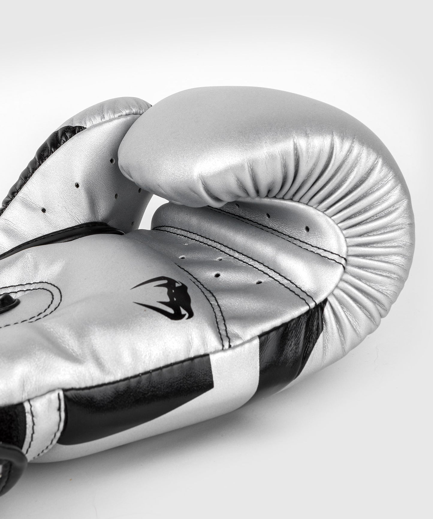 Gants de boxe Venum Elite - Argent/Noir