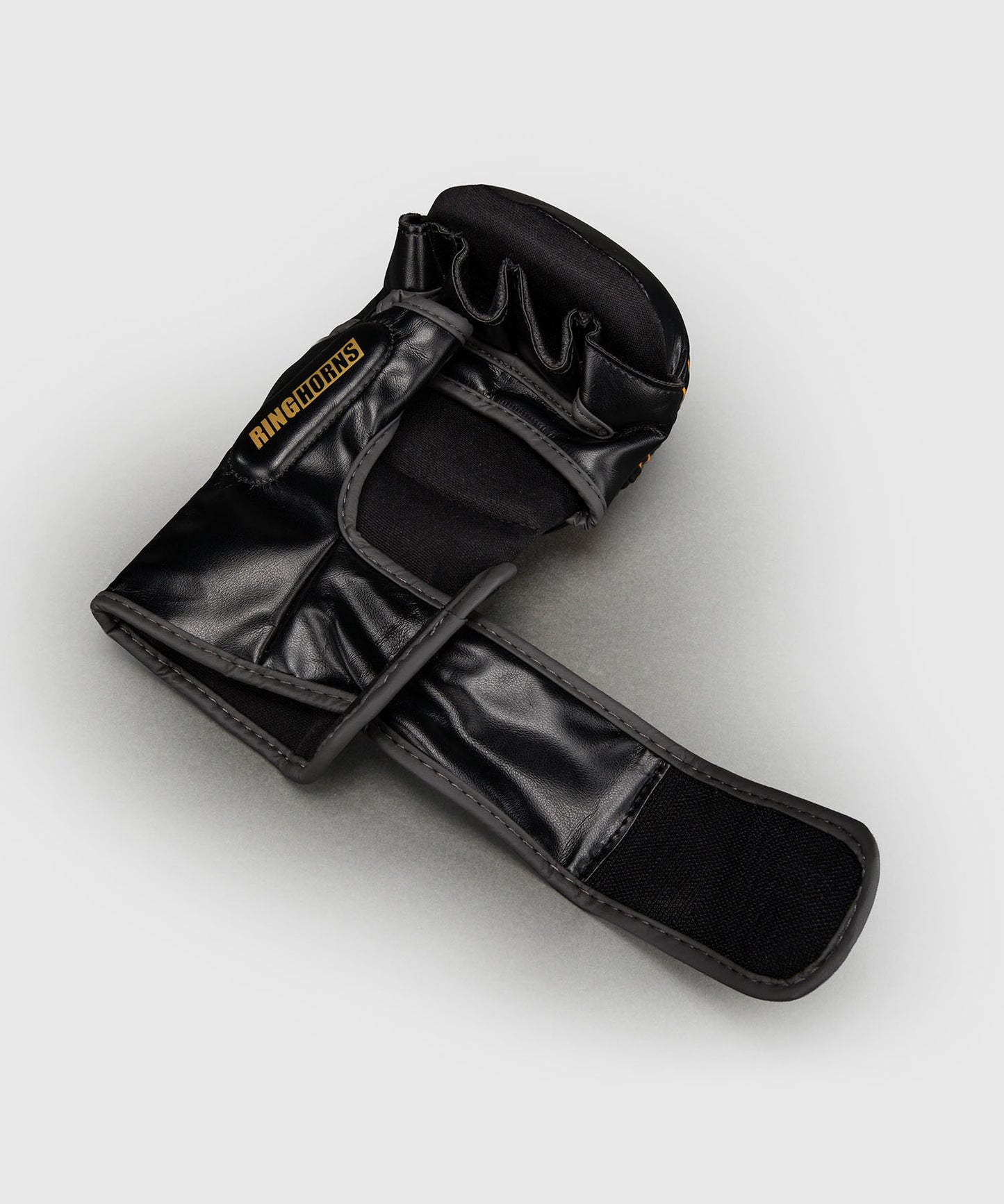 Gants de sparring MMA Ringhorns Charger Venum - Noir/Or