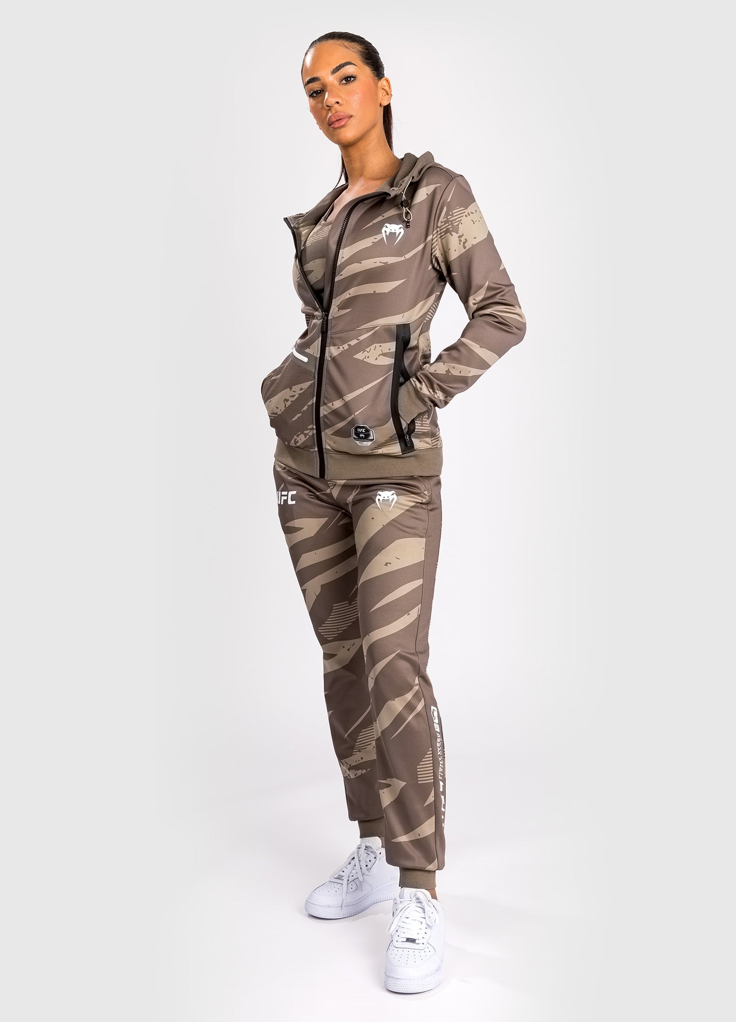 Veste À Capuche Zippé pour Femmes UFC Adrenaline by Venum Fight Week - Desert Camo