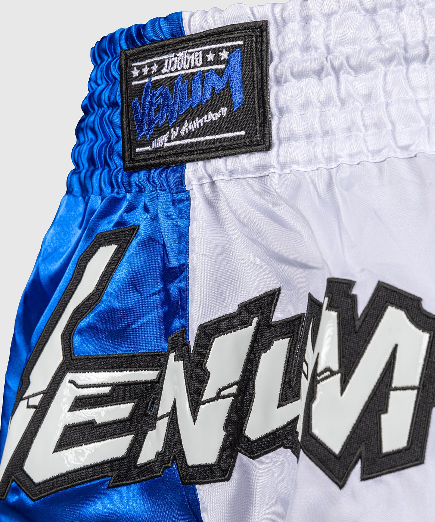Short de Muay Thai Venum Inferno 2.0 - Blanc/Bleu