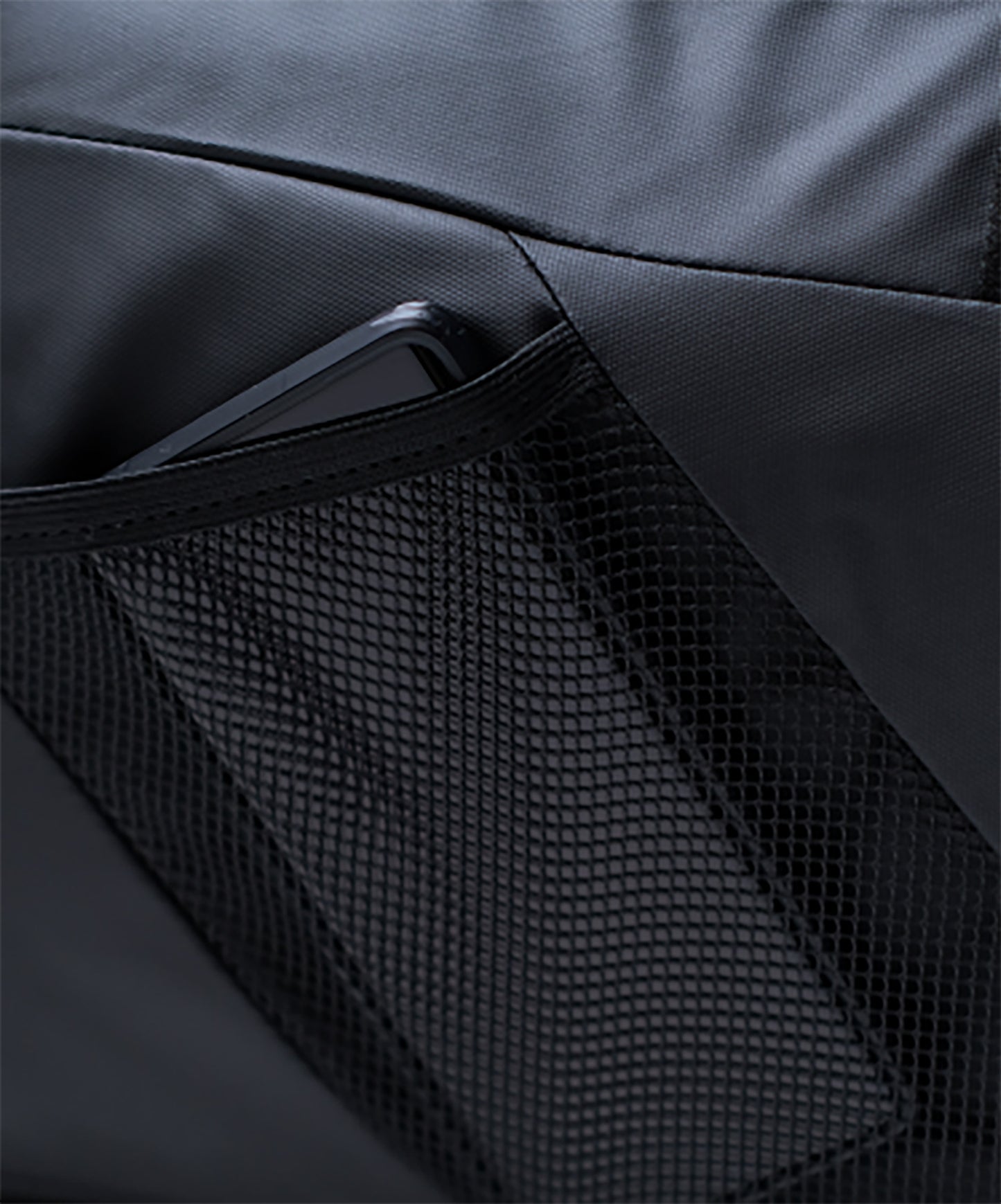 Scramble Stealth Sporttasche – Schwarz