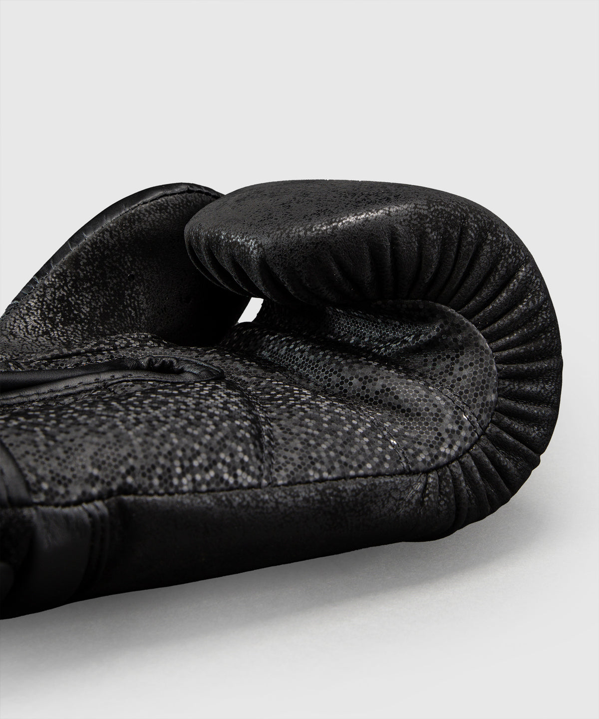 Venum Stone 2.0 Guantes de Boxeo - Negro