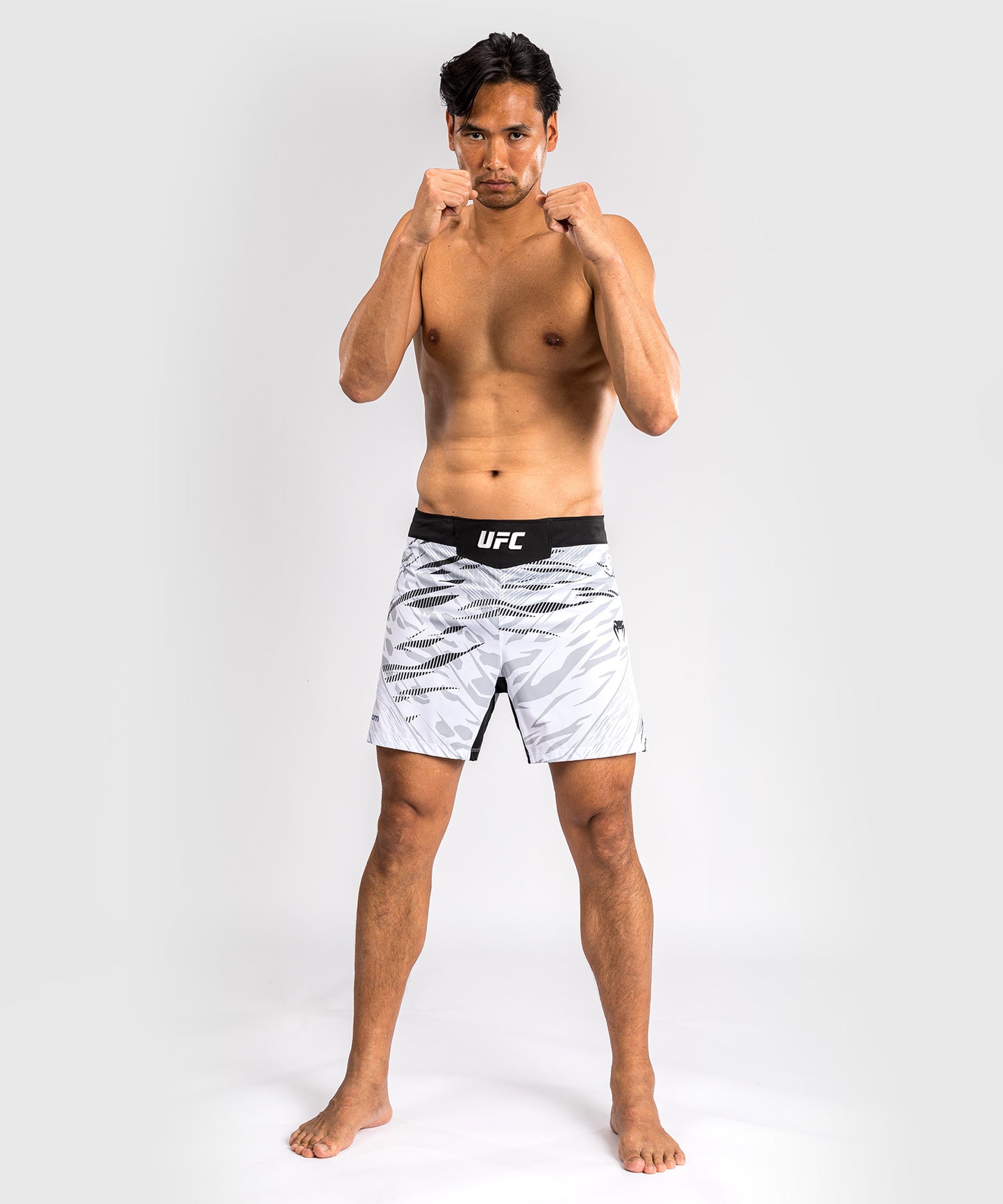 Shorts de Combat pour Hommes UFC Fusion by Venum Authentic Fight Night - Coupe Courte - Blanc