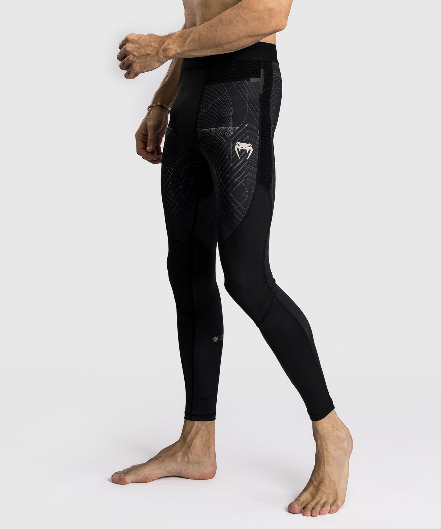 Venum G-Fit Air Kompressionshose für Männer - Tiefschwarz/Wüstensand