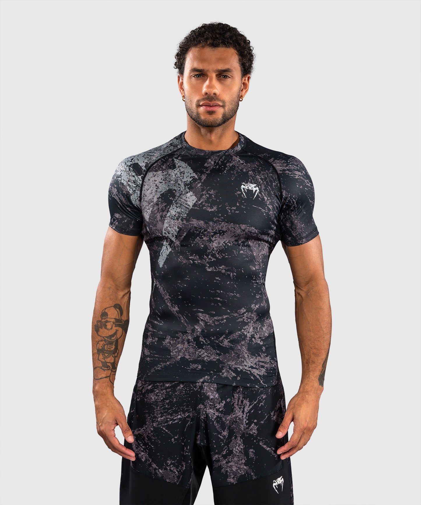 Venum Rage & Workout Short Sleeve Rashguard - Black/Grey