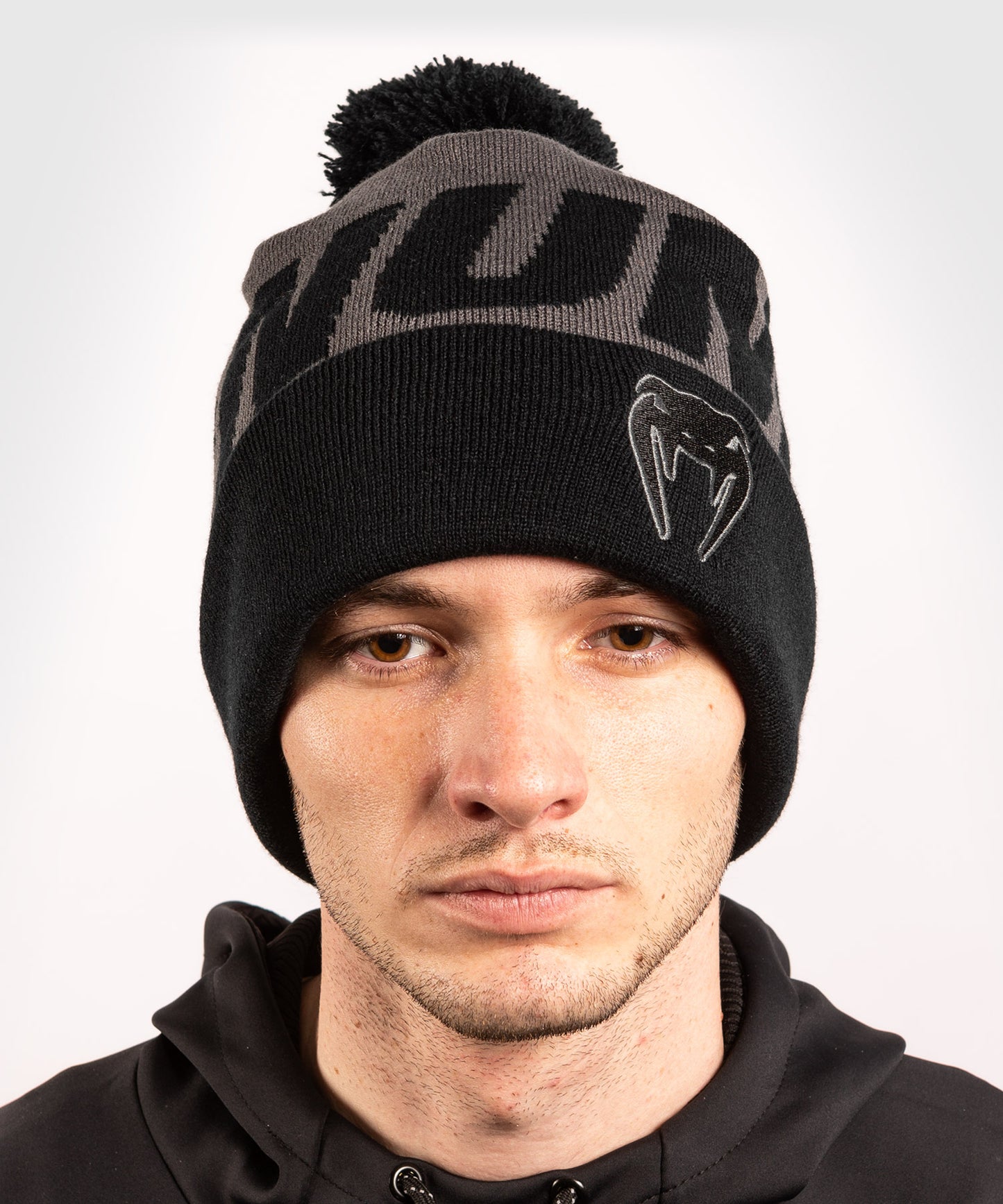 Bonnet Venum Elite avec pompon - Gris/Noir