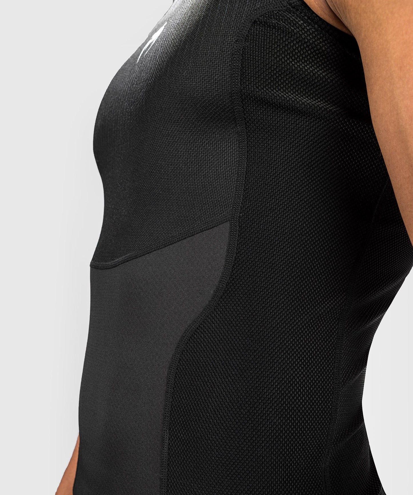 Venum Biomecha Sleeveless Rashguard - Black/Grey