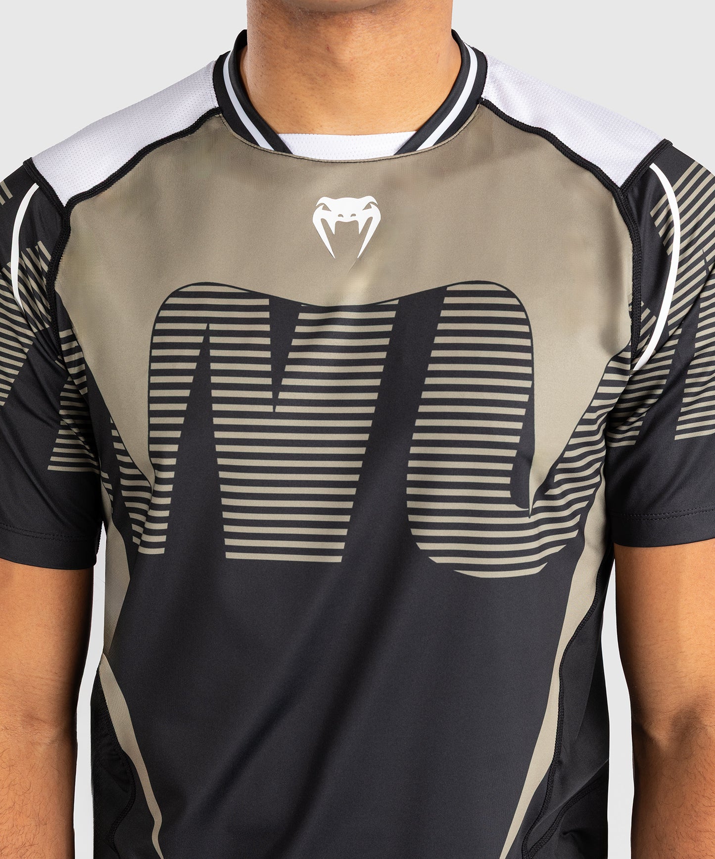 Venum Adrenaline Dry Tech T-Shirt – Nero/Sabbia