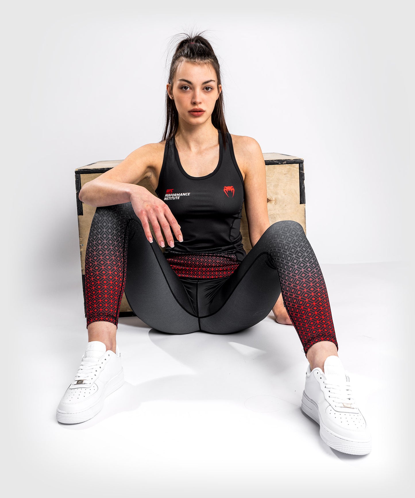 Débardeur Dry Tech UFC Venum Performance Institute - Pour Femmes - Noir/Rouge