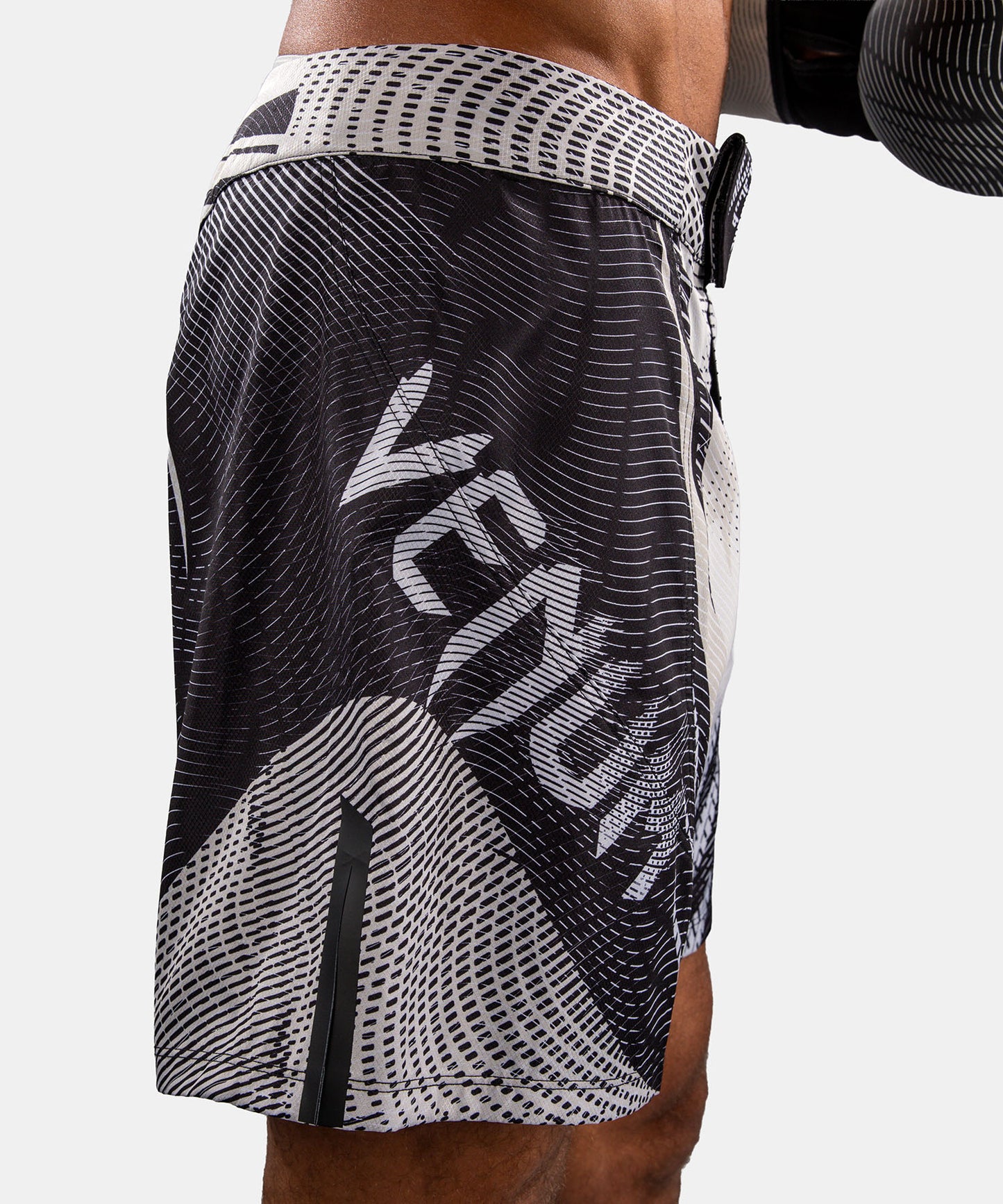 Short de Combat Venum Galactic 3.0 - Blanc Cassé/Noir