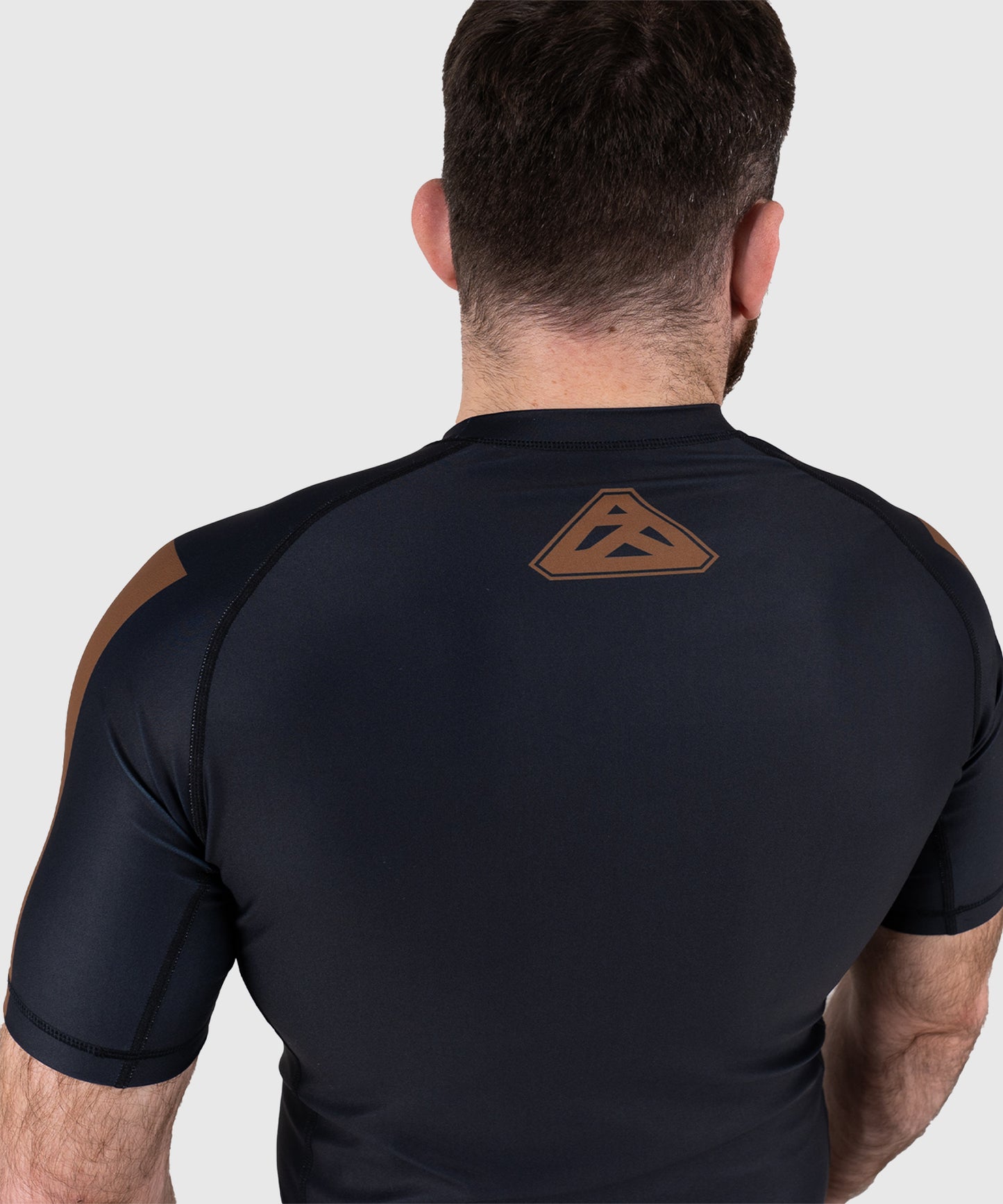 Rashguard Mit Kurzen Ärmeln Scramble Ranked - Braun