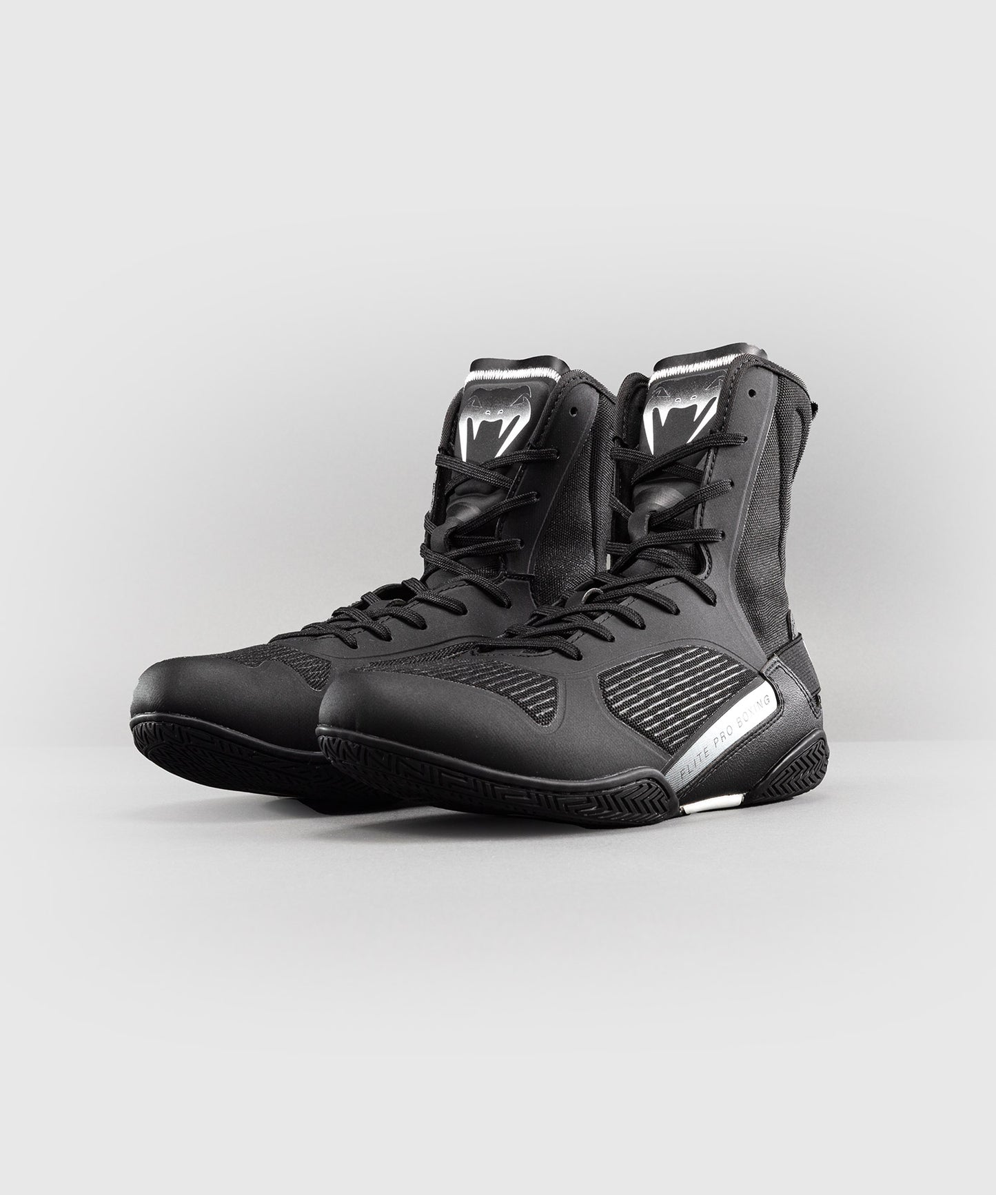 Venum Elite Neo Boxschuhe – Schwarz/Weiß