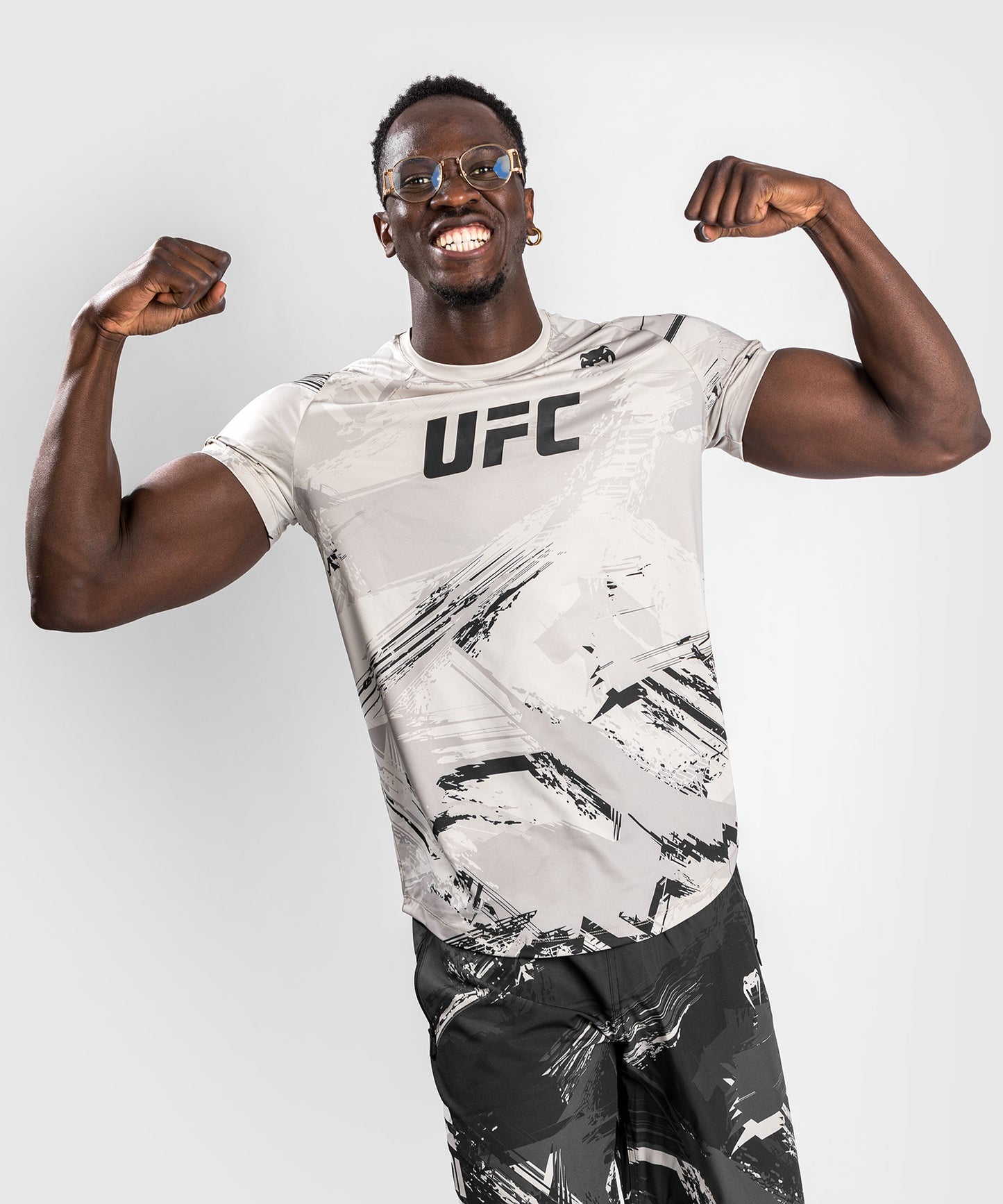 T-shirt Dry Tech-  Manches Courtes Homme UFC Venum Authentic Fight Week 2.0 - Sable