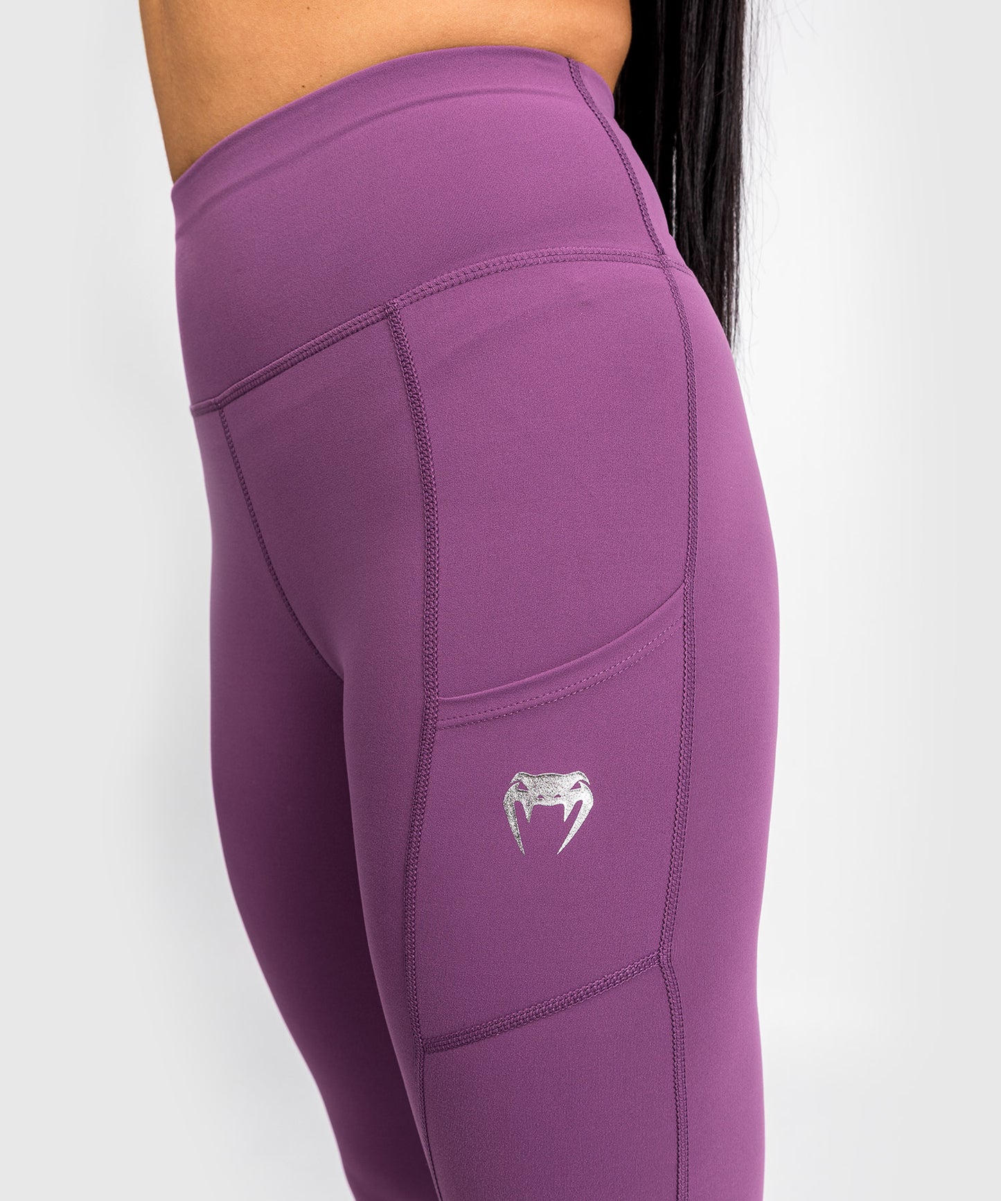 Venum Essential Performance Leggings - Dark Orchid/Silber gebürstet