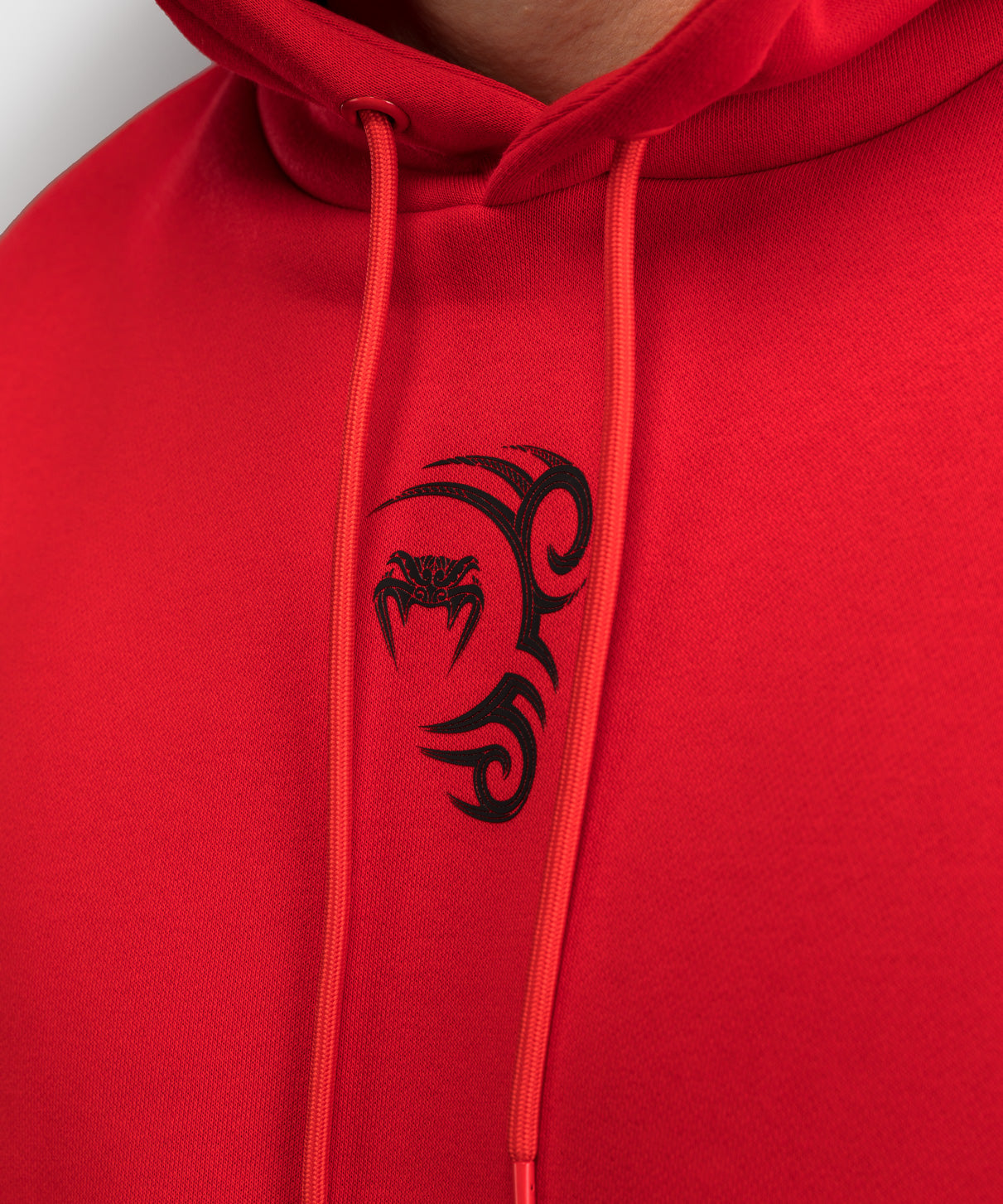 Venum x Mike Tyson Tiger Sudadera con Capucha - Rojo Intenso/Negro Profundo
