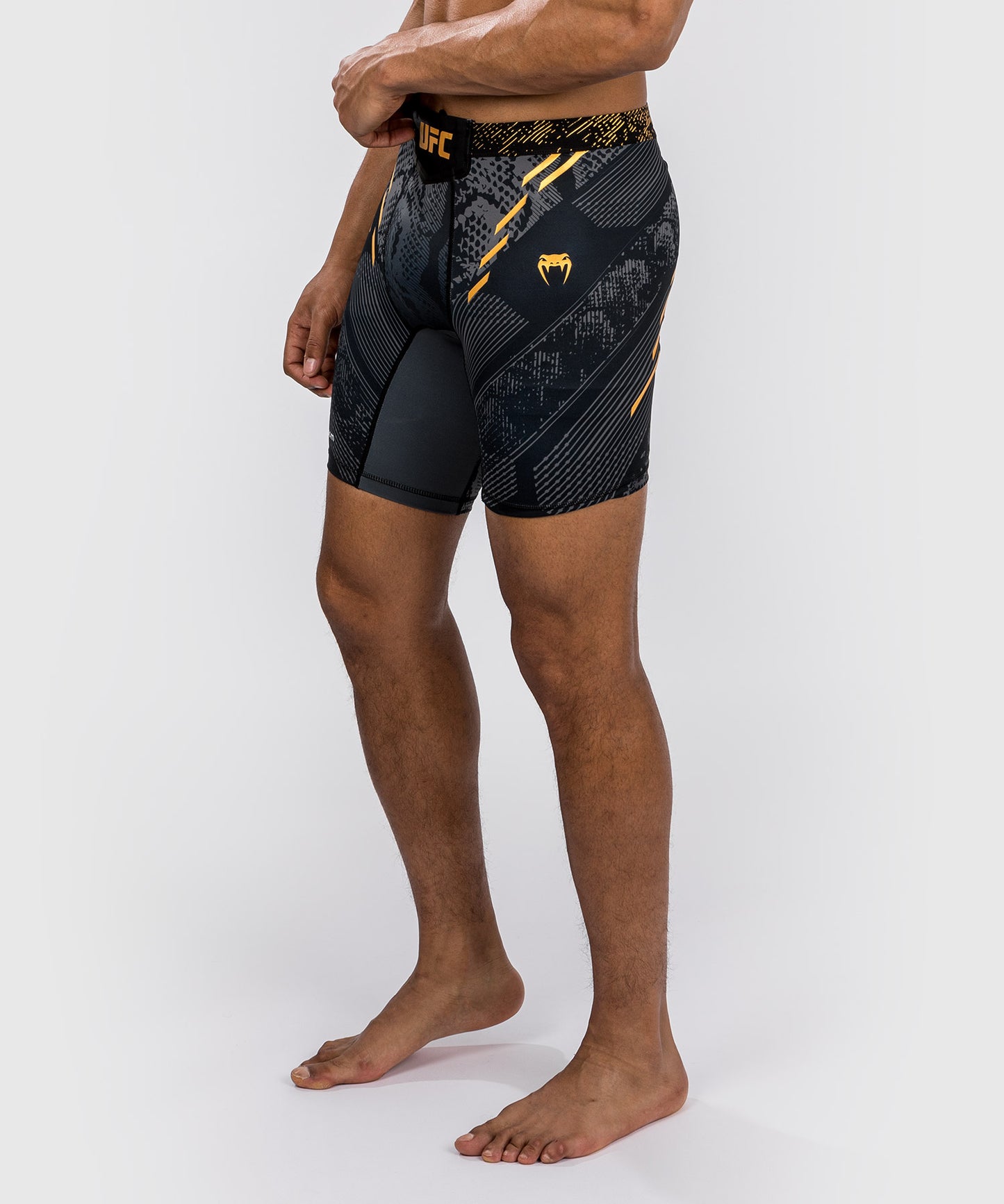 Short de compression pour Hommes UFC Adrenaline by Venum Authentic Fight Night - Champion