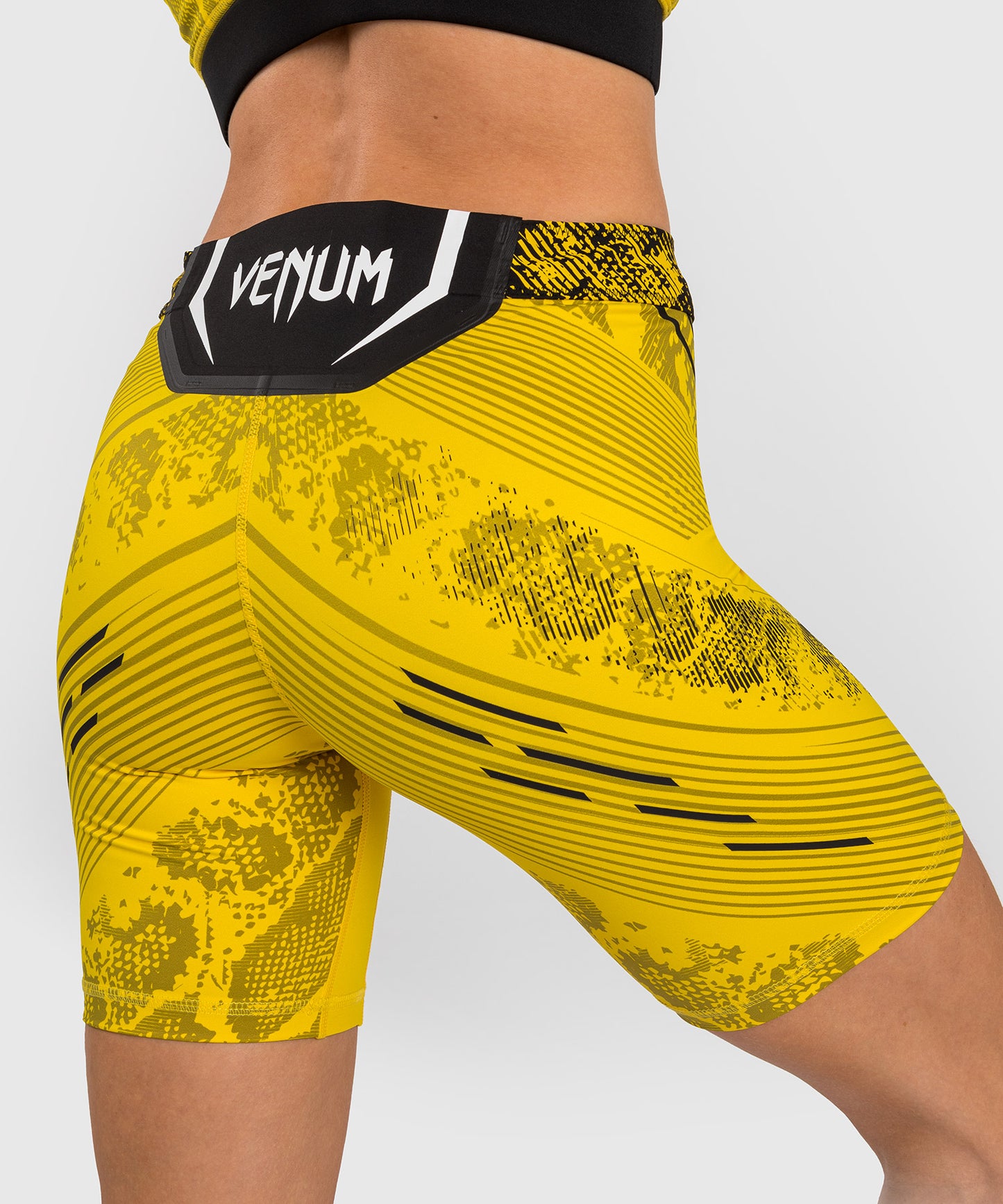 Short de compression Long Fit pour Femmes UFC Adrenaline by Venum Authentic Fight Night - Jaune