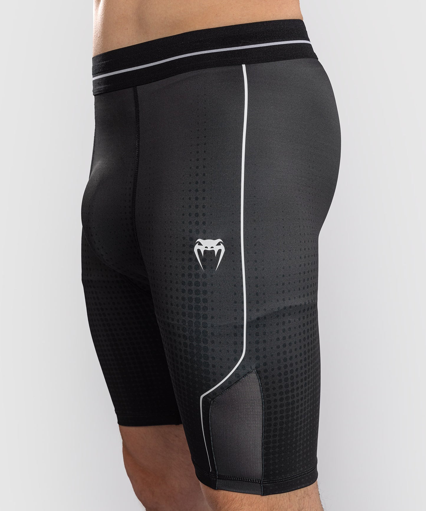 Short de Compression Venum Stealth Vale Tudo – Noir/Blanc