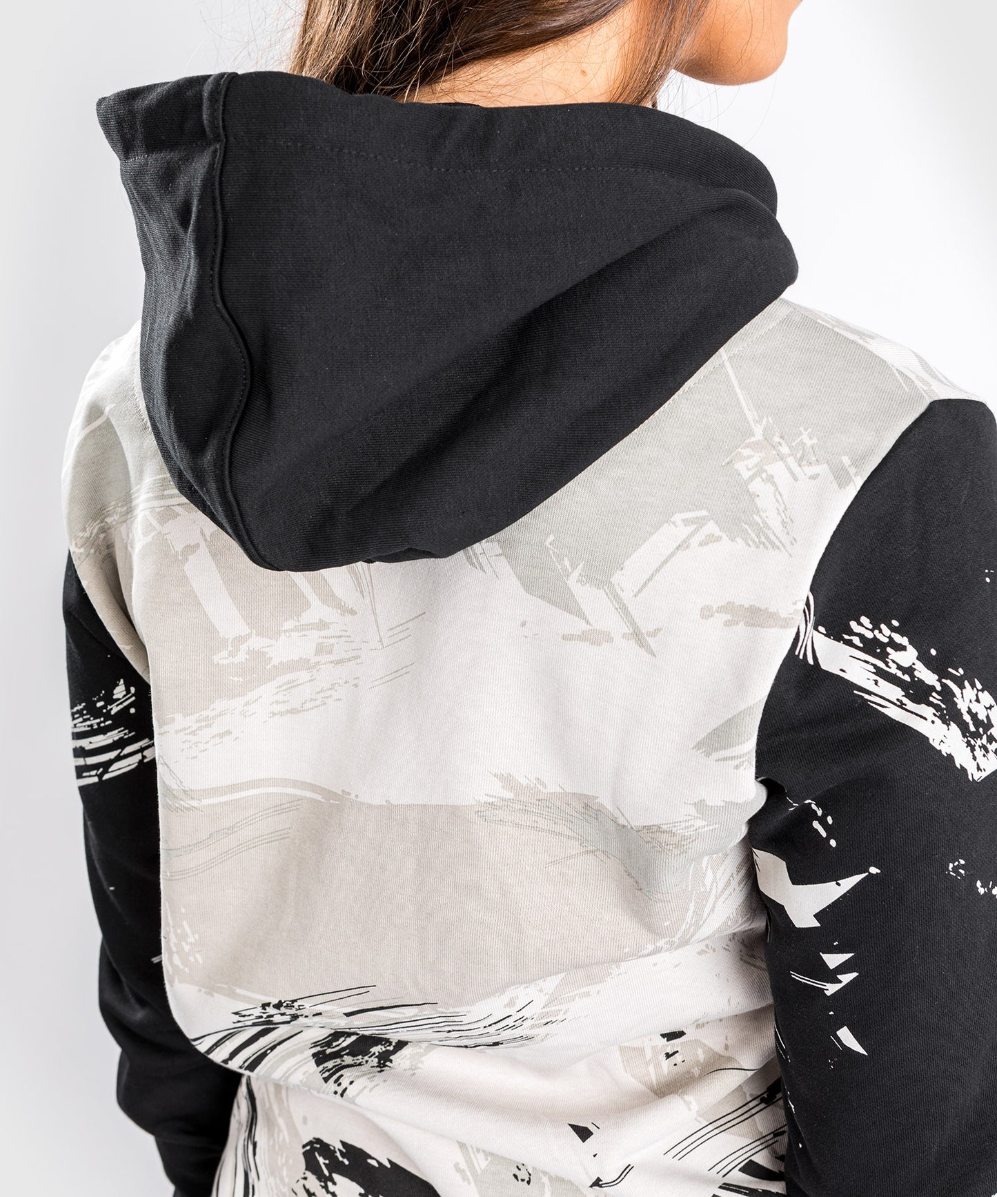 Sweatshirt à capuche pour Femmes UFC Venum Authentic Fight Week 2.0 - Sable/Noir