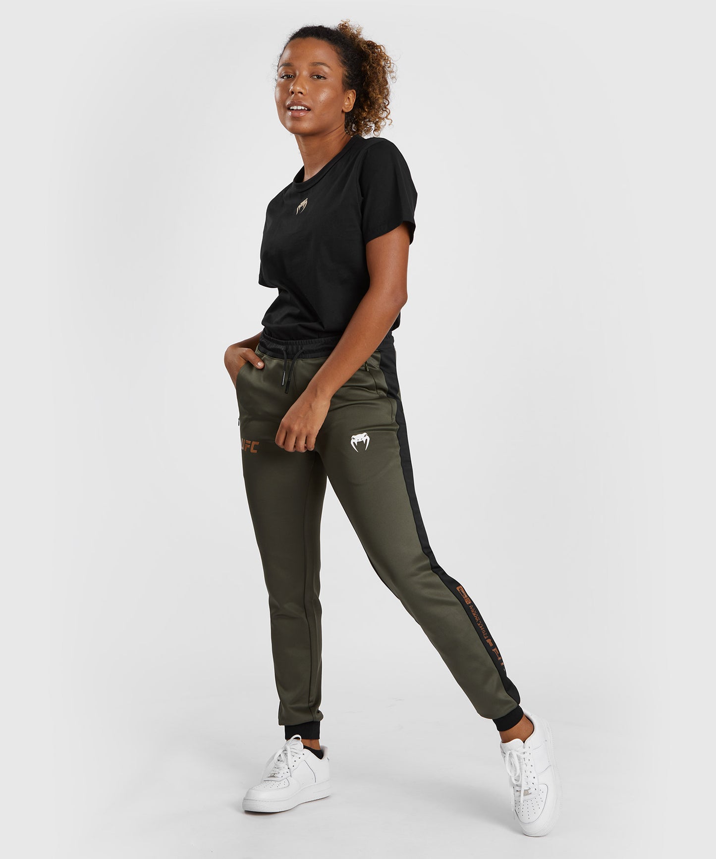 Pantalon de jogging de performance pour Femmes UFC Adrenaline by Venum Fight Week - Kaki/Bronze