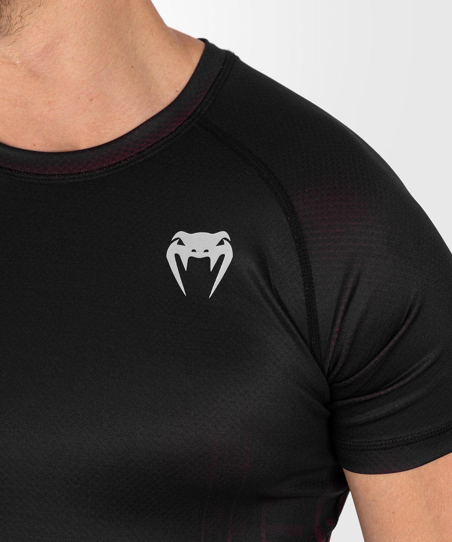 UFC Venum Performance Institute 2.0 Men’s Short-Sleeve Rashguard - Black/Red