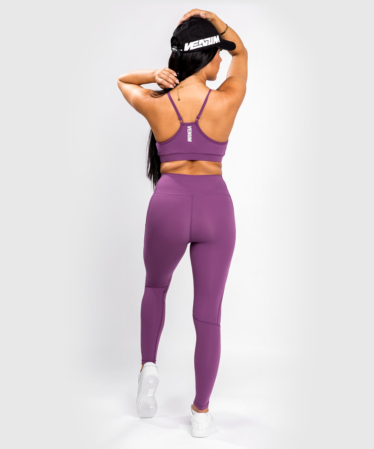Venum Essential Performance Leggings - Dark Orchid/Silber gebürstet