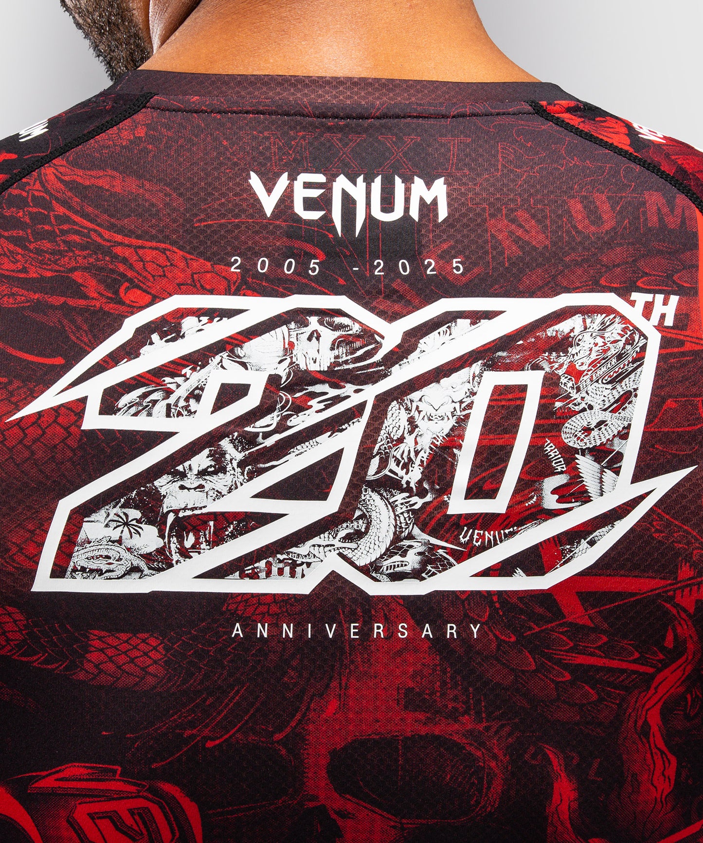 Rashguard à Manches Courtes Venum 20th Anniversary - Noir/Rouge