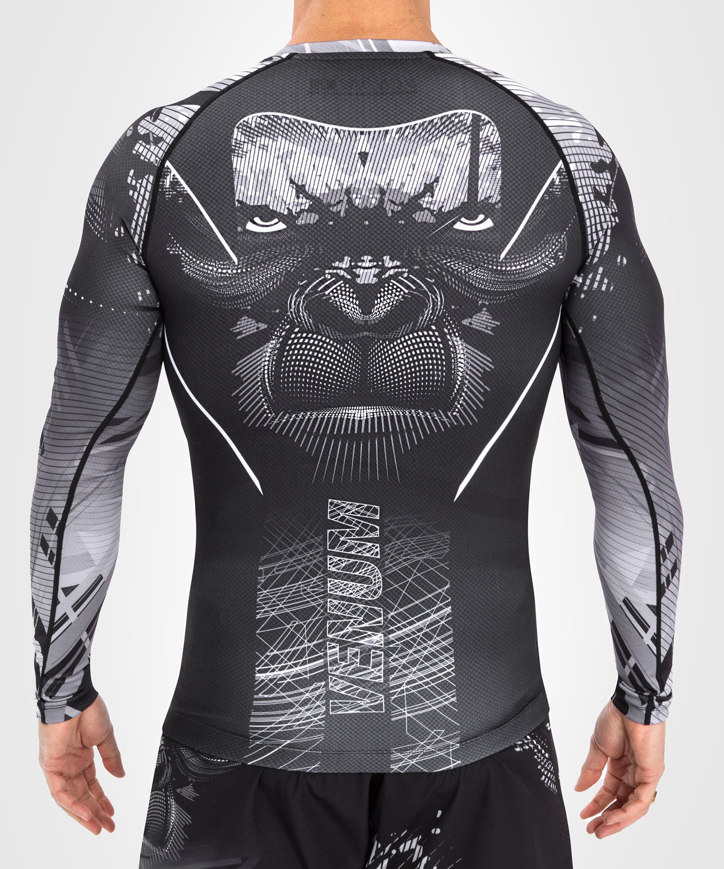 Venum Gorilla Jungle Rashguard a maniche lunghe - Nero/Bianco 