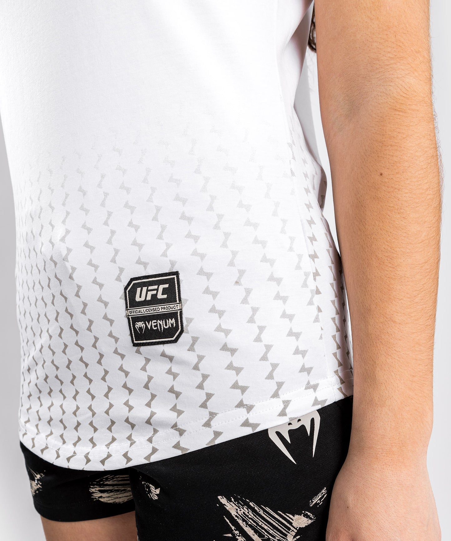 T-Shirt UFC Venum Authentic Fight Week 2.0 - Pour Femmes - Blanc
