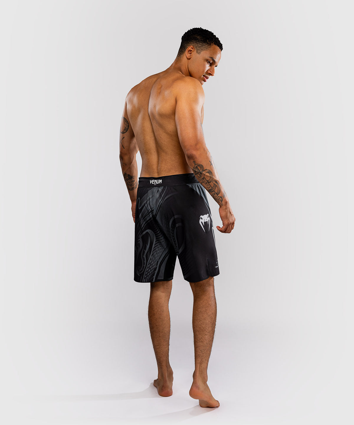 Venum Crimson Viper 2.0 Fightshorts - Negro/Gris