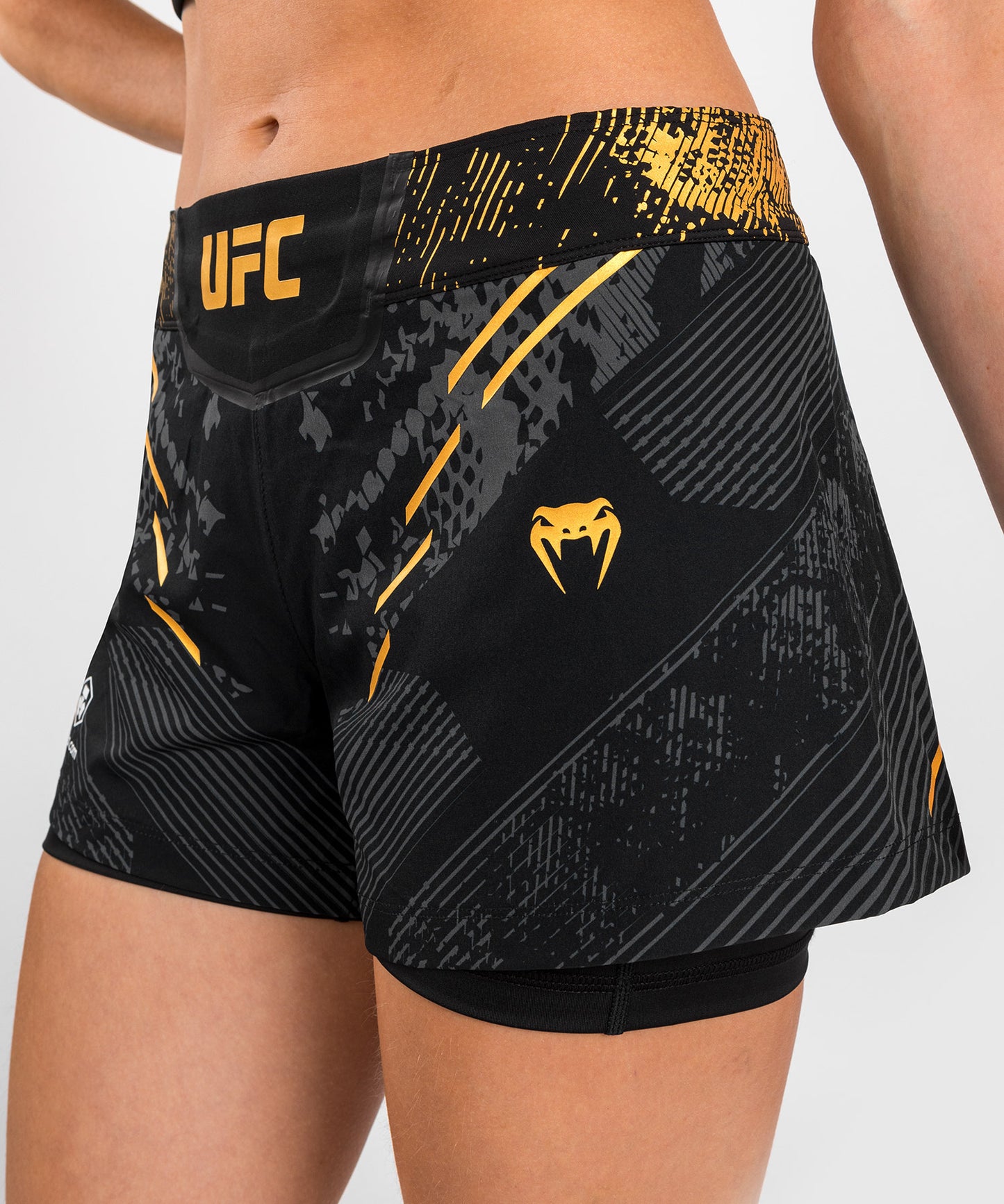 Short de combat pour Femmes UFC Adrenaline by Venum Authentic Fight Night - Champion