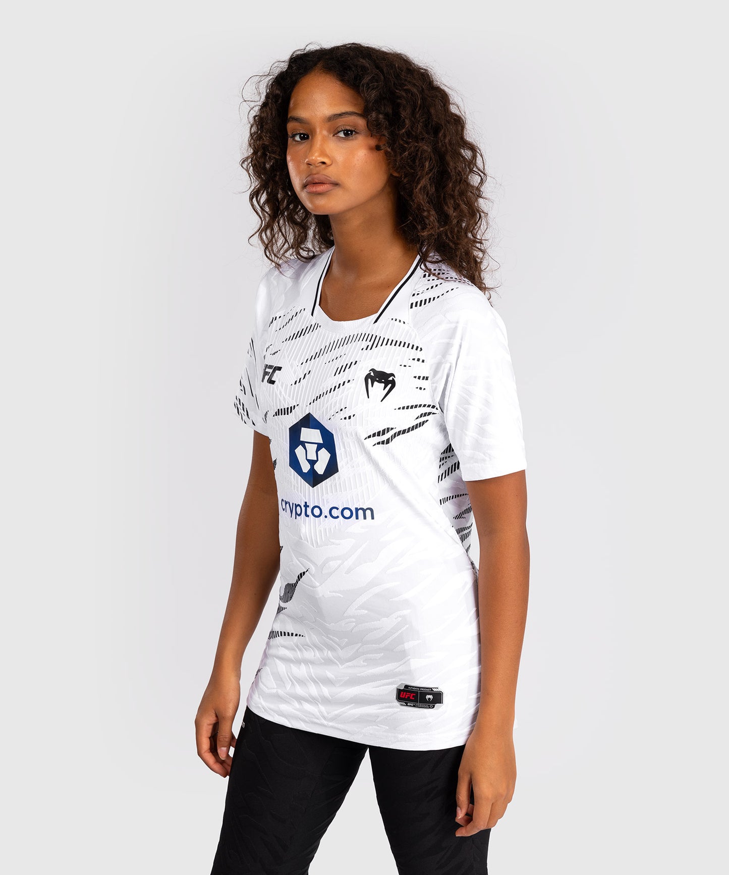 UFC Fusion by Venum Authentic Fight Night Damen Walkout Jersey - Weiß