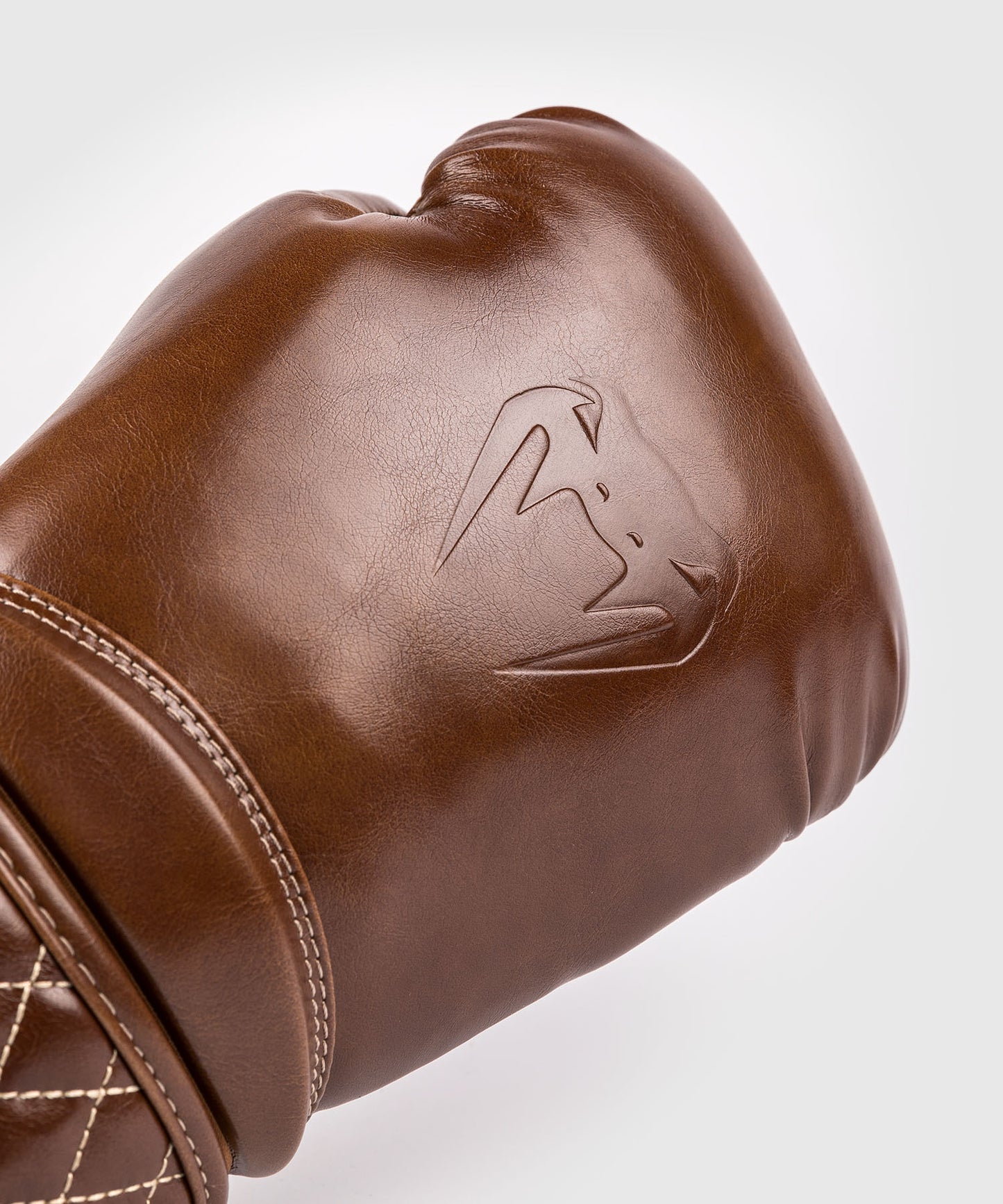 Venum x Rajadamnern Boxing Gloves - Shiny Havana
