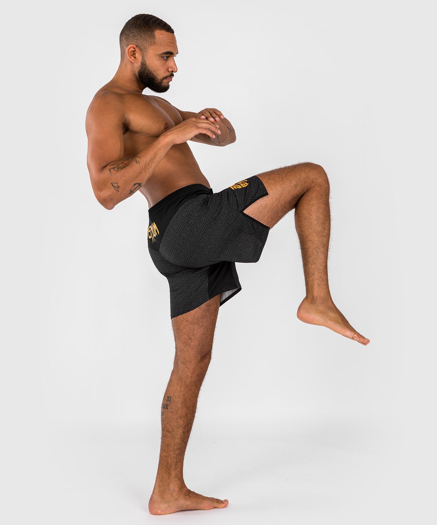 Venum x Ares Herren Kampfhosen - Schwarz/Gold