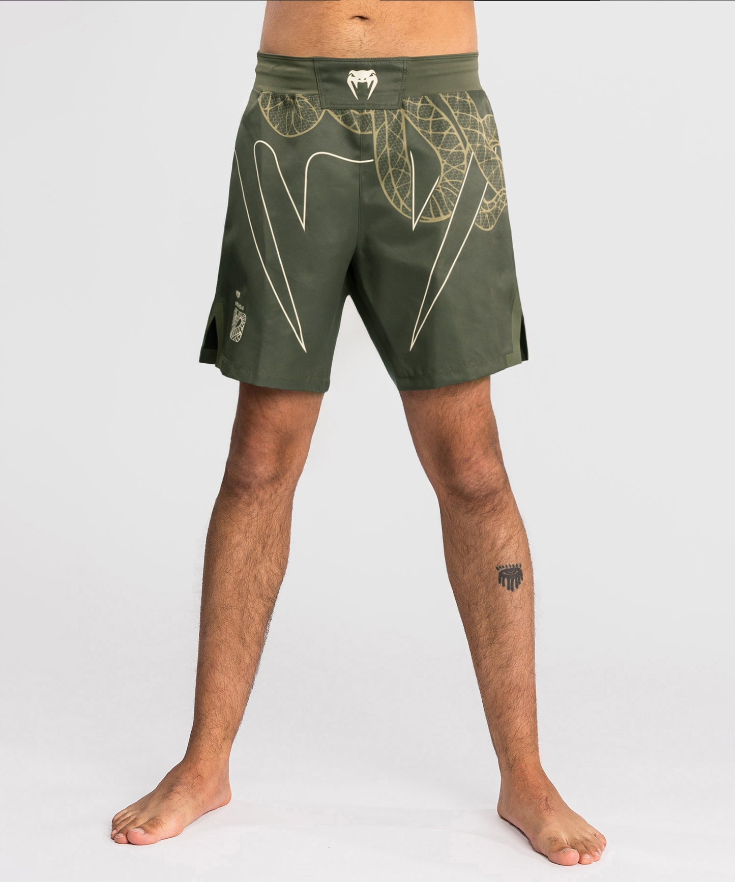 Short de Combat Venum Serpenti – Kaki/Bronze/Ivoire