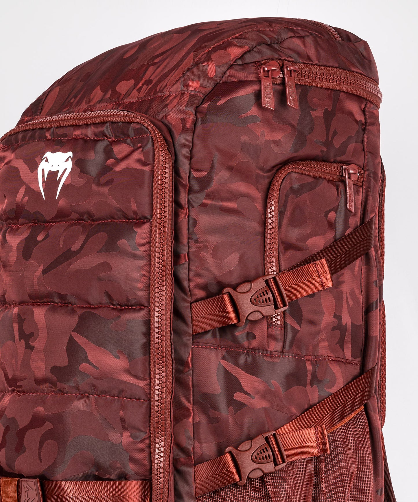 Venum Challenger Xtrem Mochila (50-63L) – Camuflaje/Burdeos