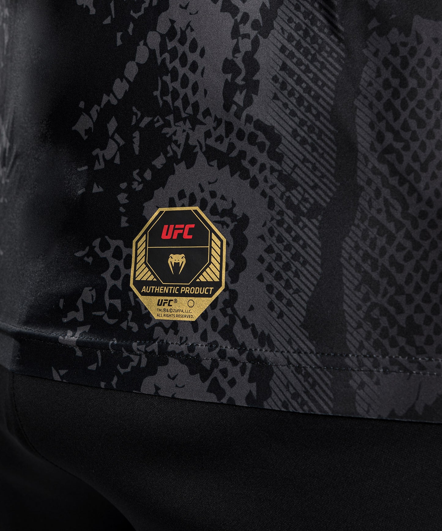 T-shirt Technique pour Hommes UFC Adrenaline by Venum Authentic Fight Night - Champion