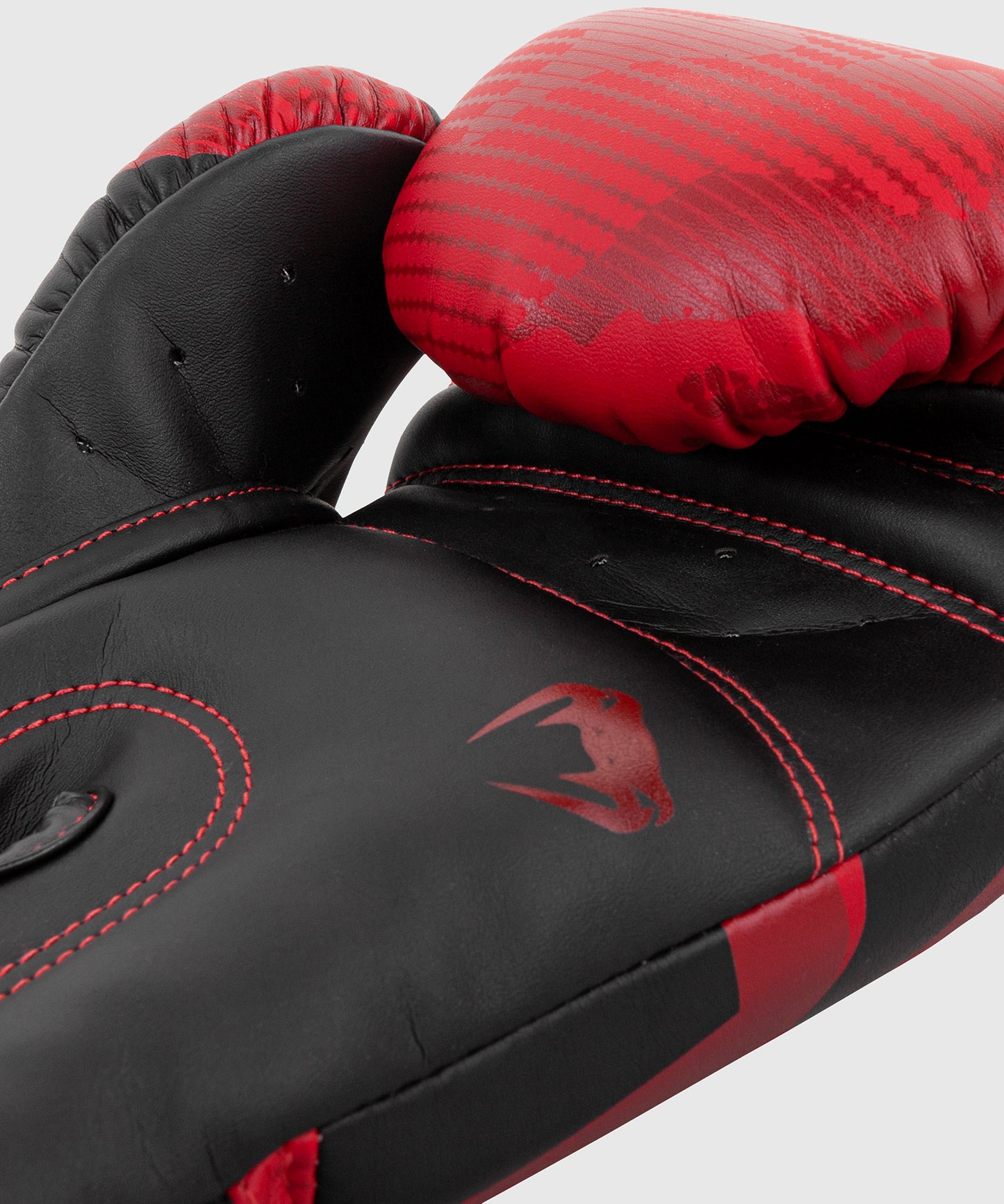 Gants de boxe Venum Elite – Rouge/Camo