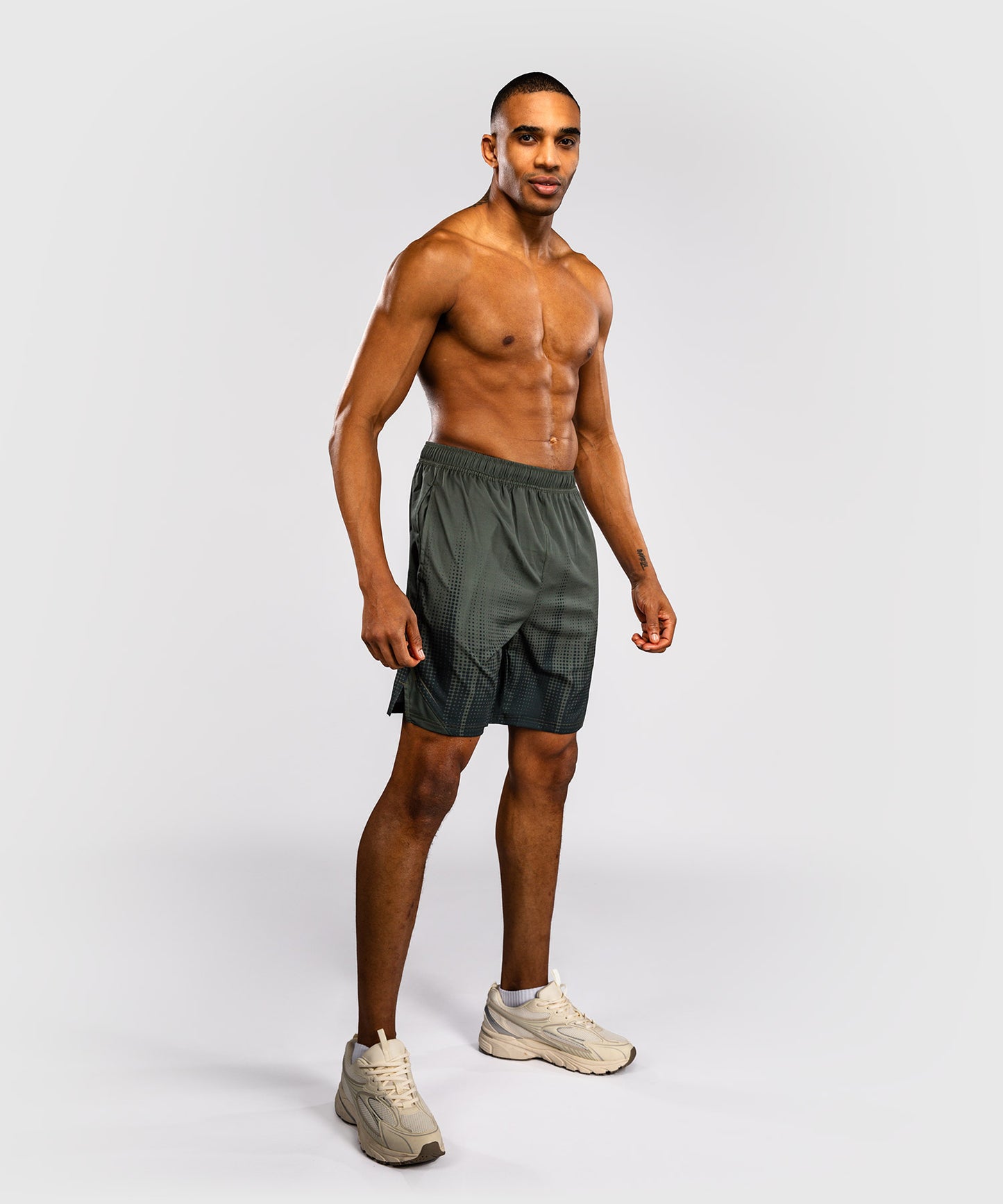 Venum Stealth Short de Entrenamiento – Caqui/Verde Oscuro