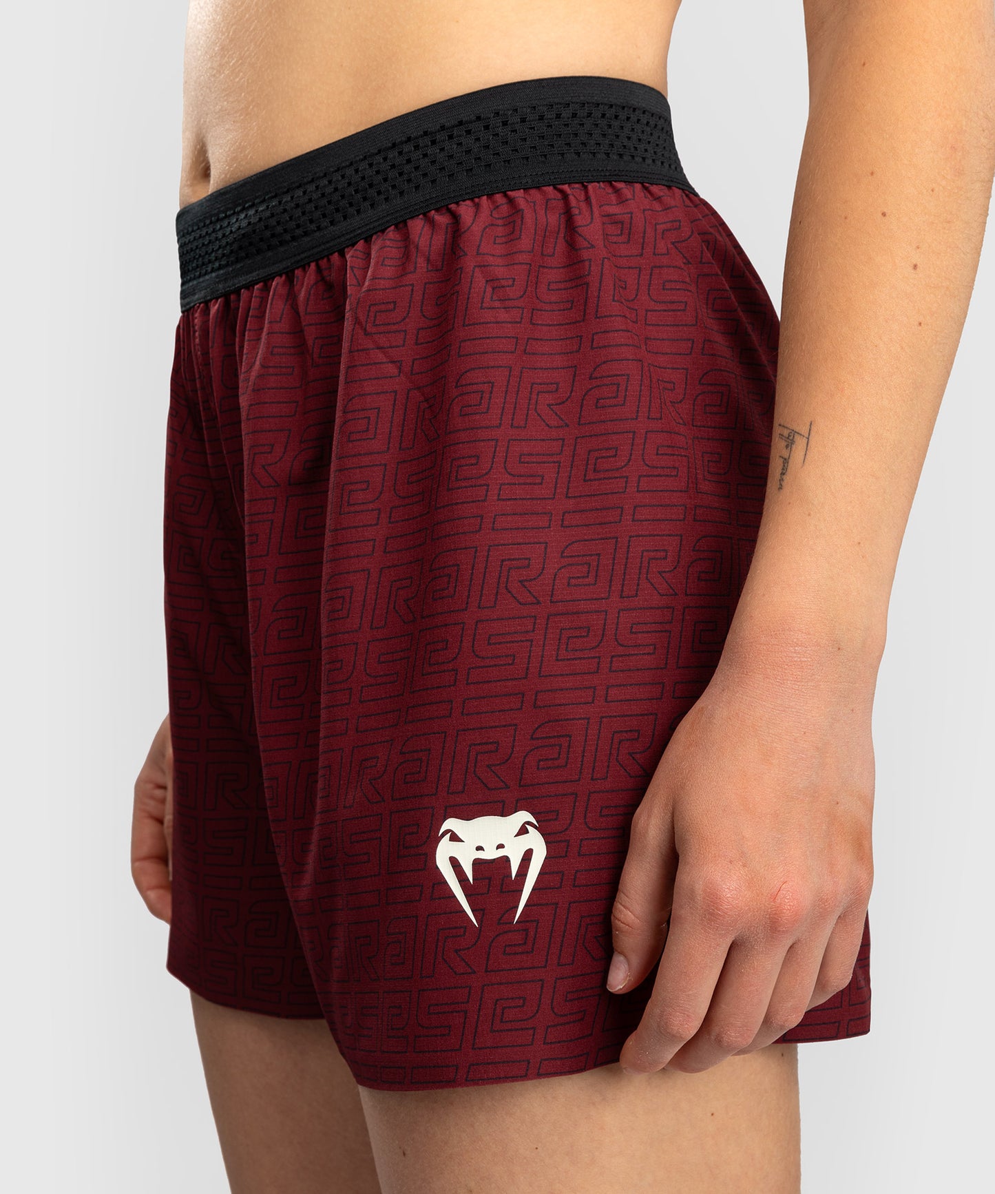 Venum x Ares Damen Trainingsshorts - Burgunder