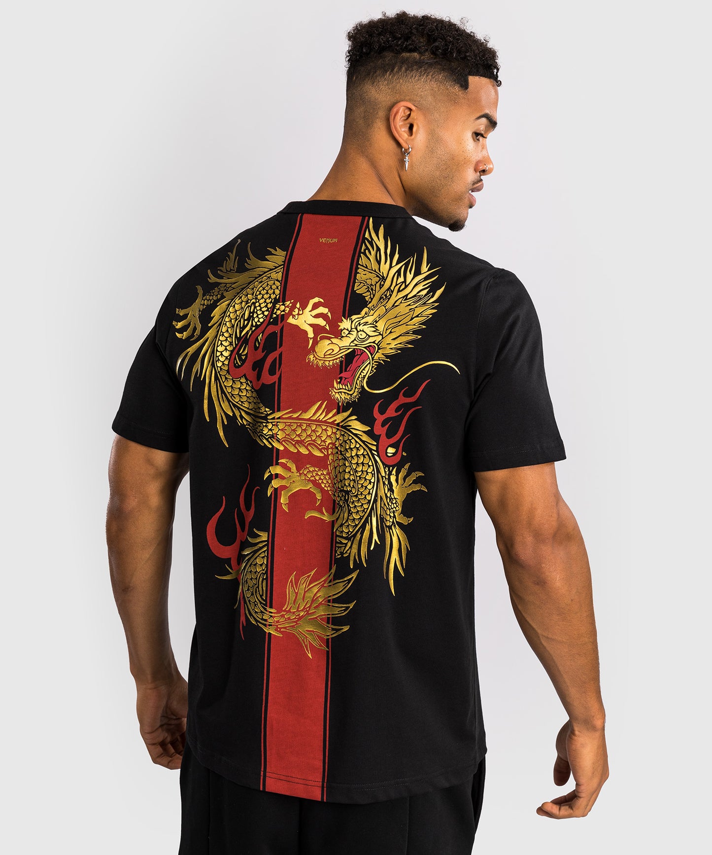 Venum x Tekken 8 T-Shirt - Marshall Law - Schwarz/Rot/Gold