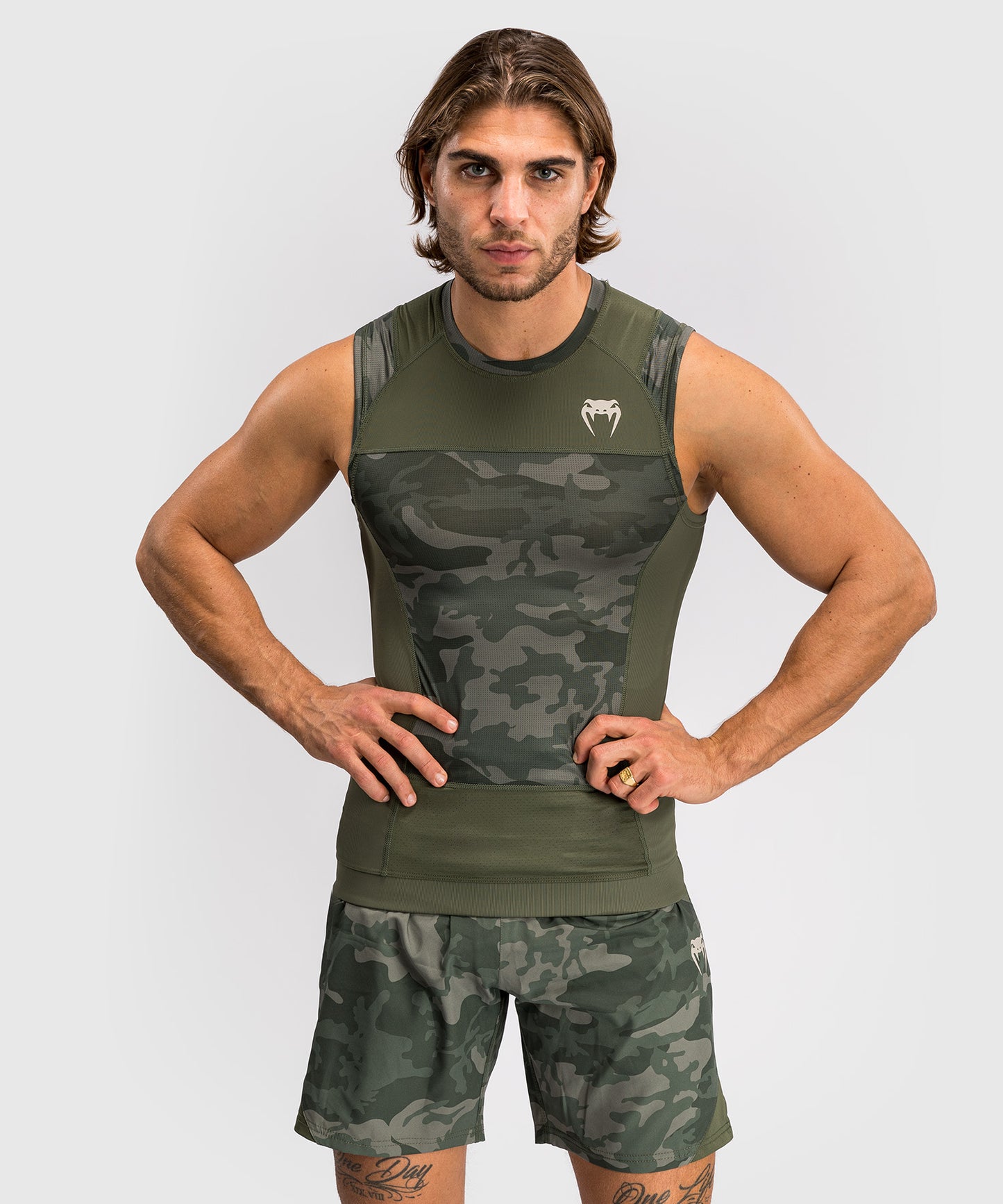 Venum G-Fit Air Ärmellose Rashguard für Herren - Camo Military